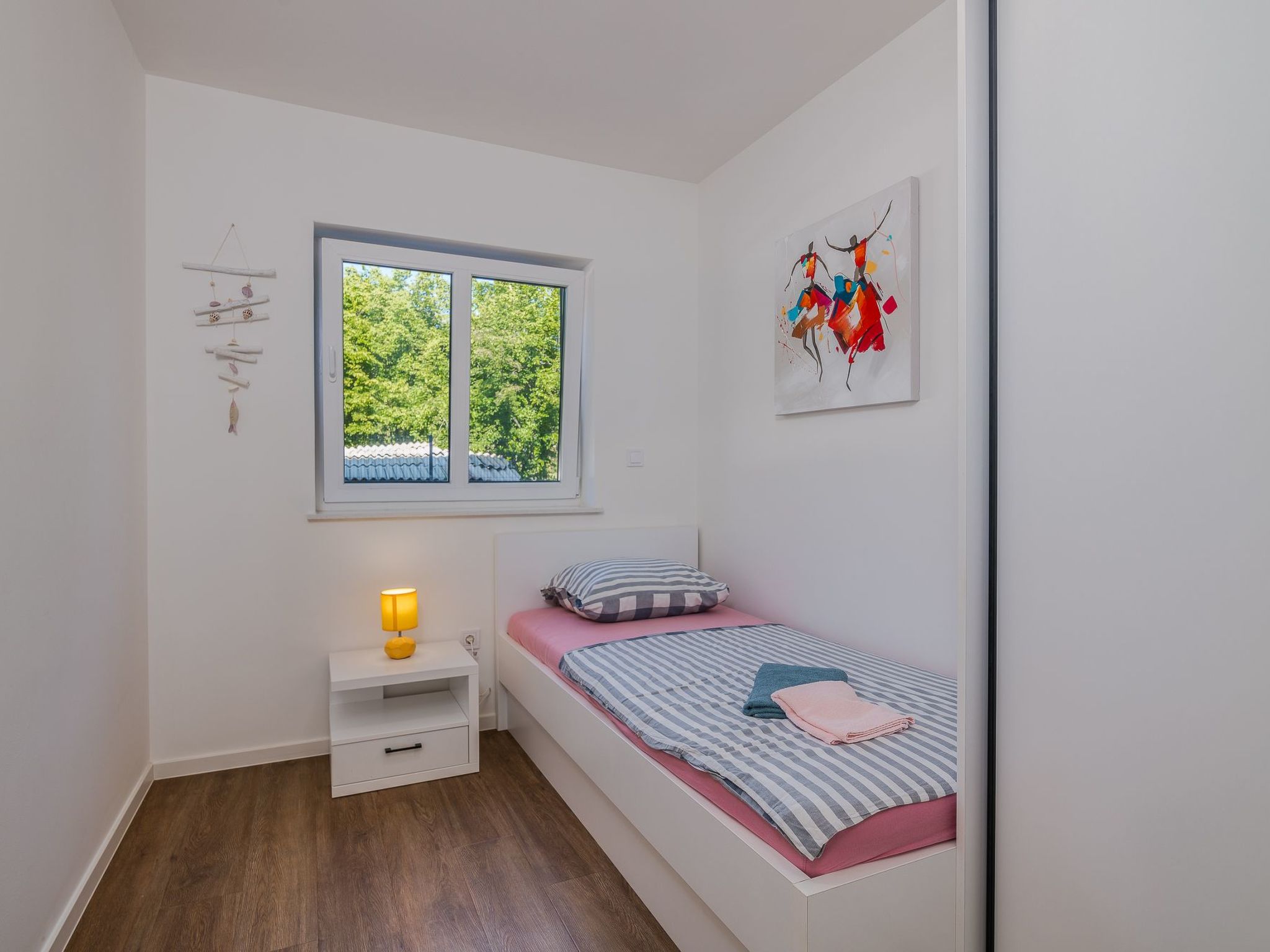 Martina 1-Image-tags.info