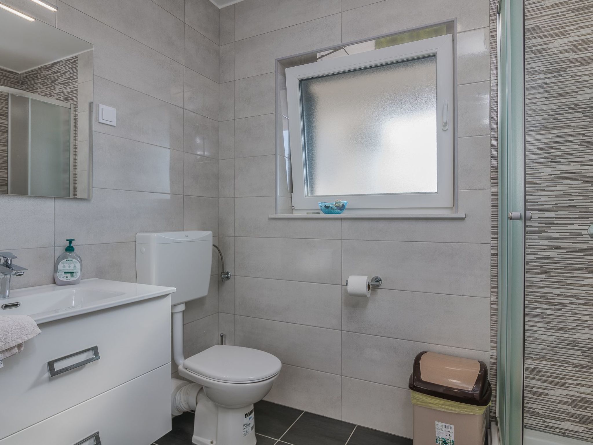 Martina 3-Image-tags.info