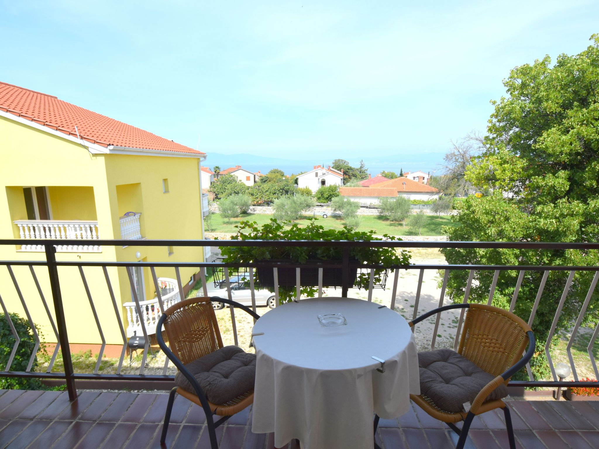 "Jospia4" mit privatem Balkon-Image-tags.info