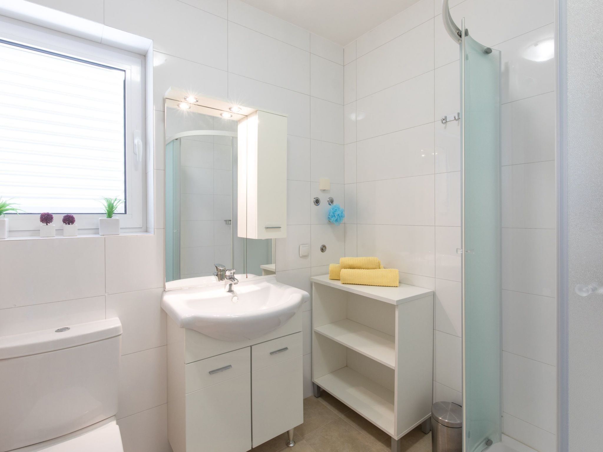 Nino 2 in Malinska-Image-tags.info