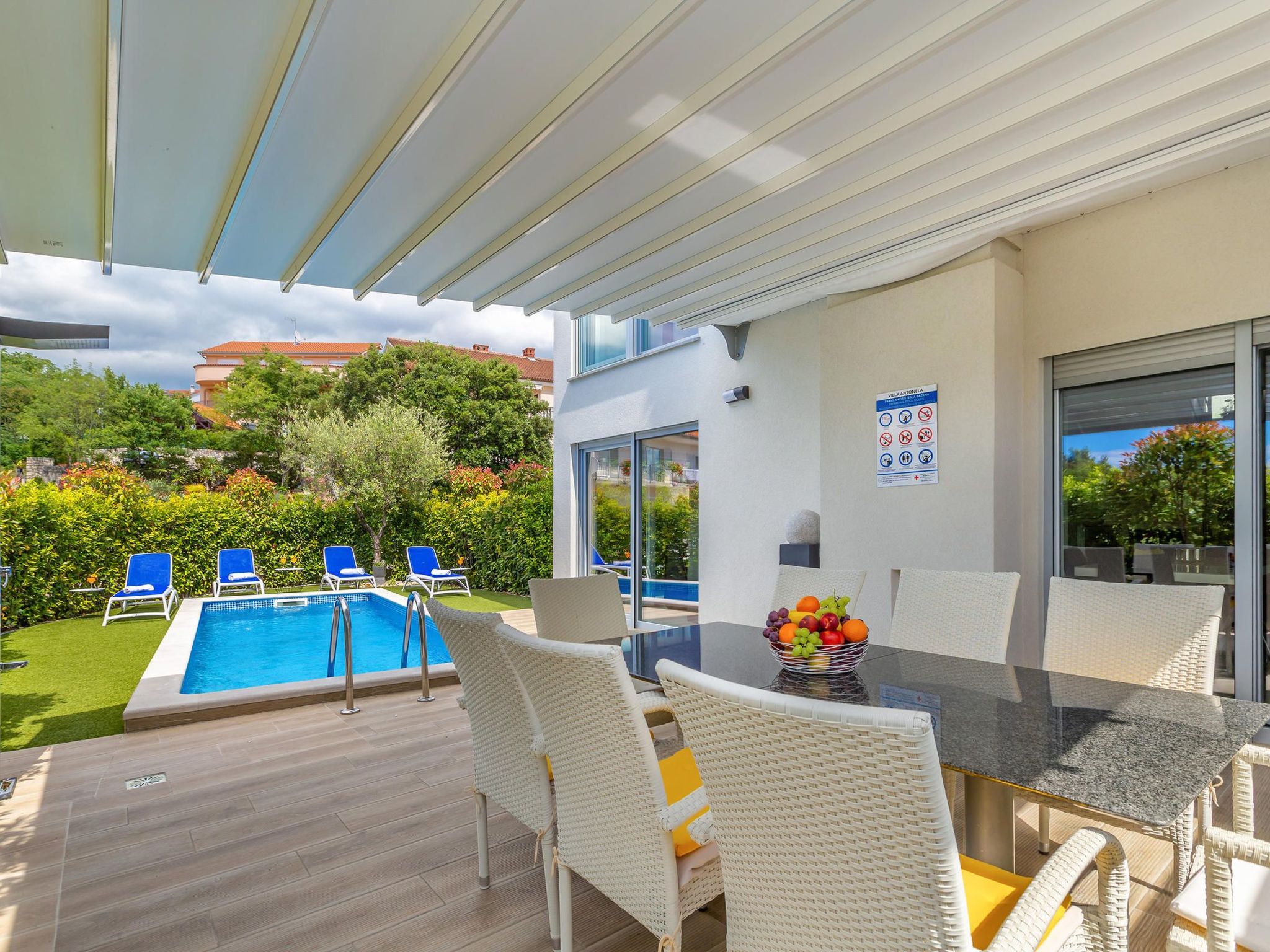 "Villa Antonela" mit privatem Pool-Image-tags.info