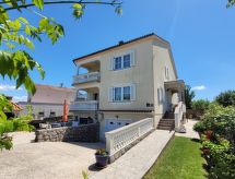 "Danica" mit Balkon