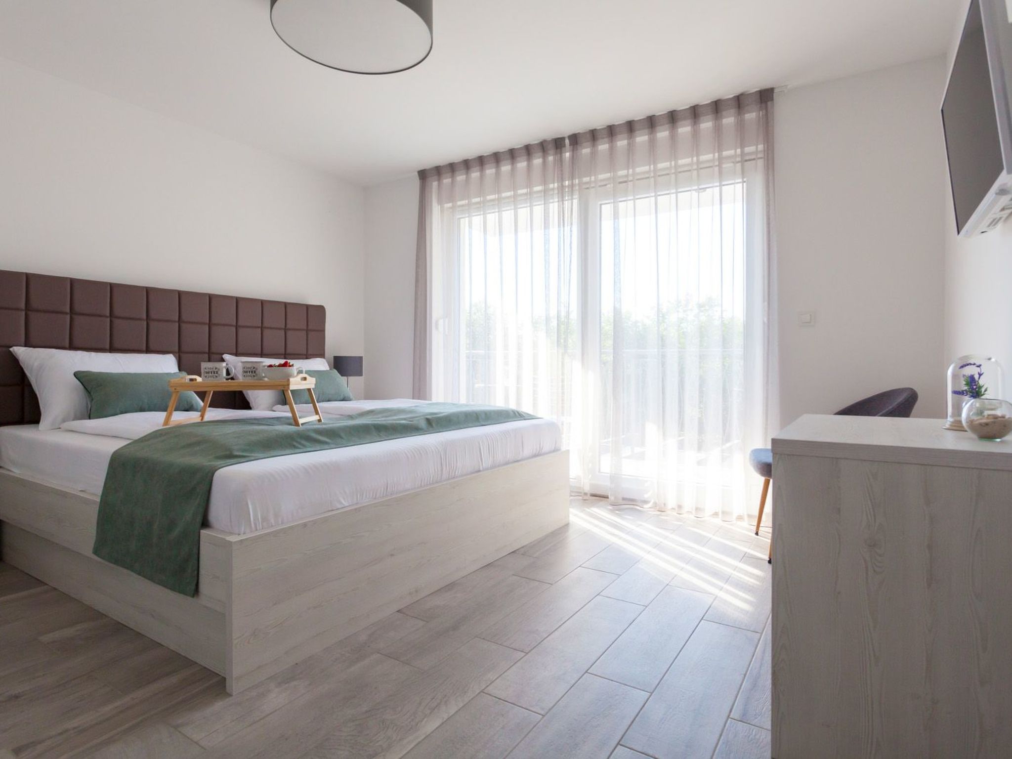 In Malinska mit großem Pool-Image-tags.info