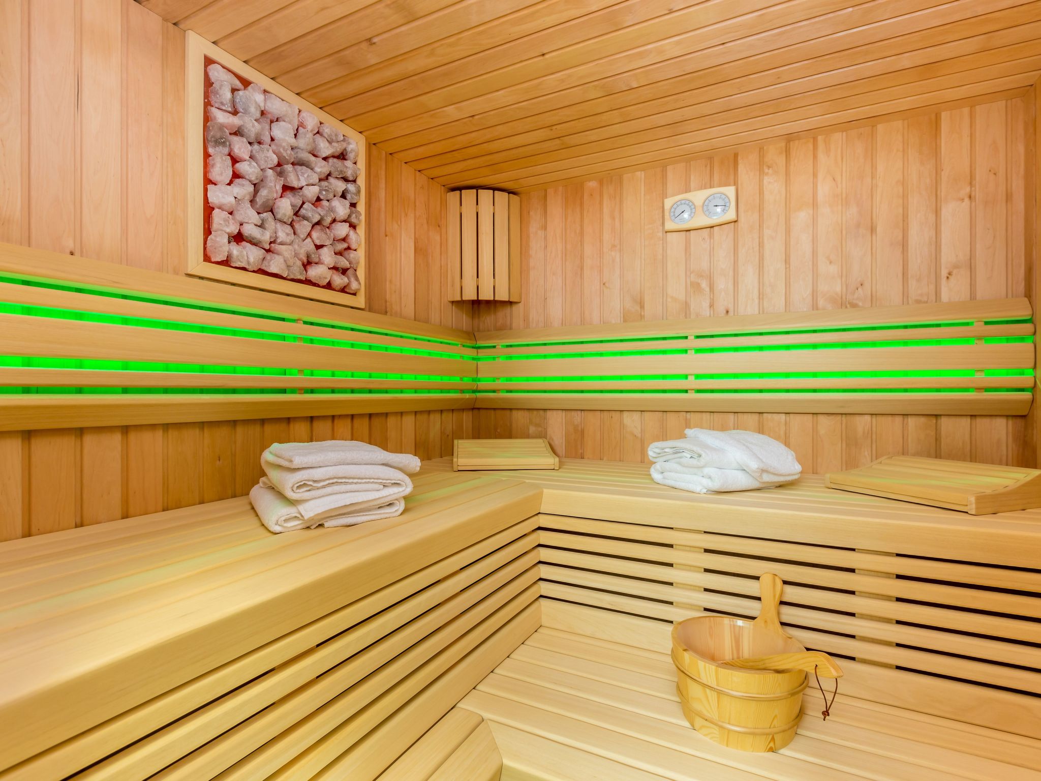 Schöne Villa in einer ruhigen Umgebung mit Pool-Image-tags.info