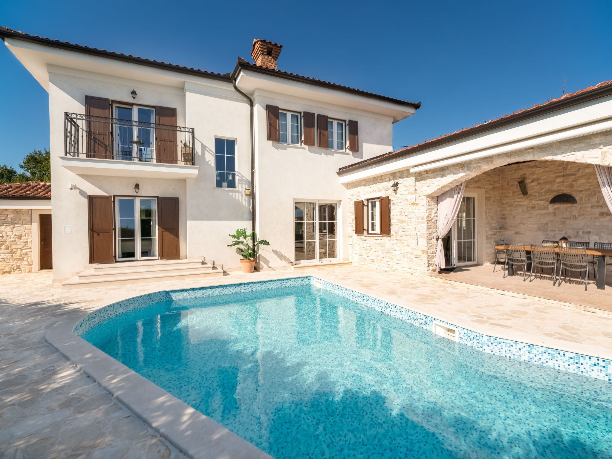 Romantische Villa "Kala" mit Schwimmbad