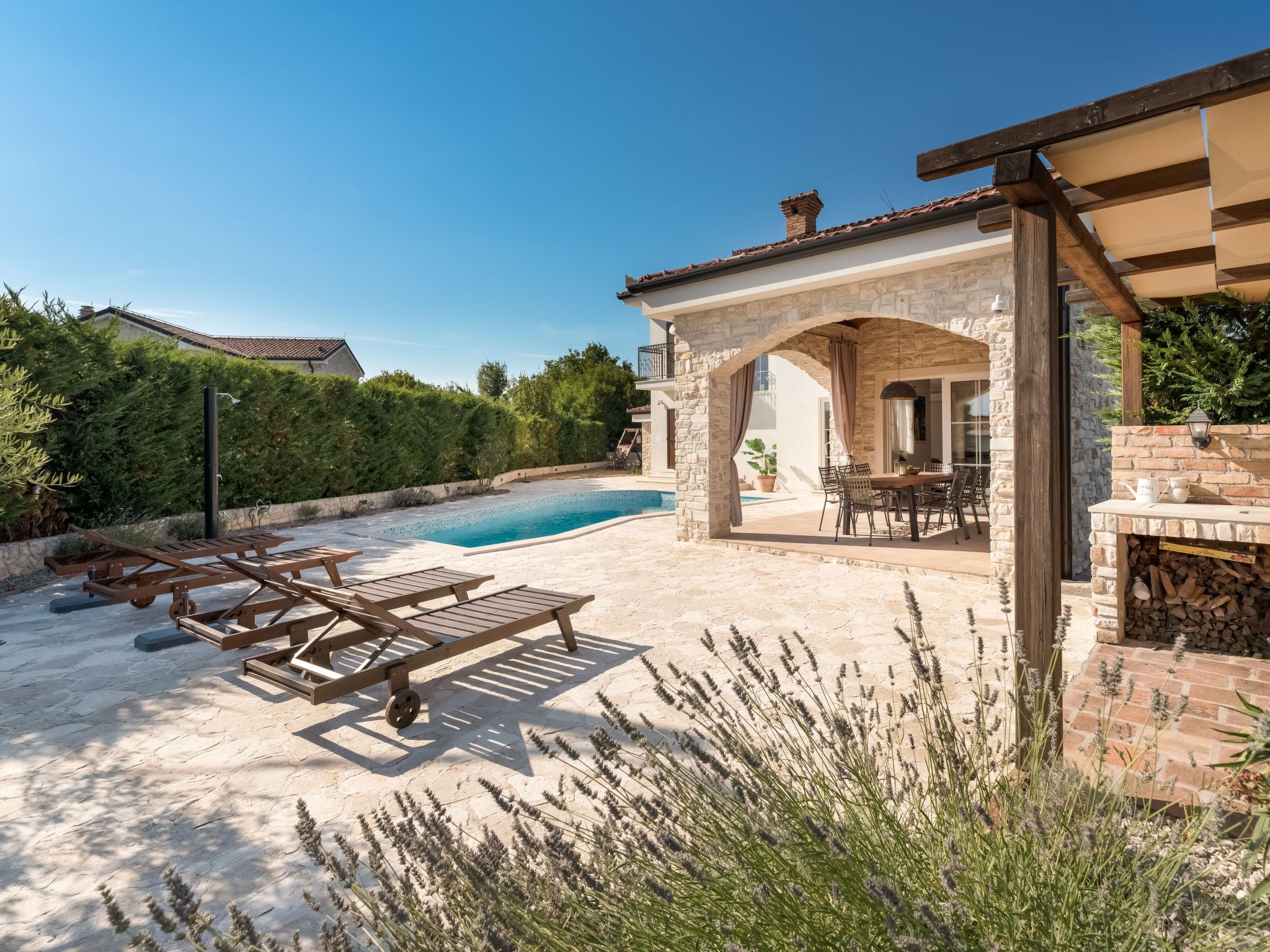 Romantische Villa "Kala" mit Schwimmbad-Image-tags.info