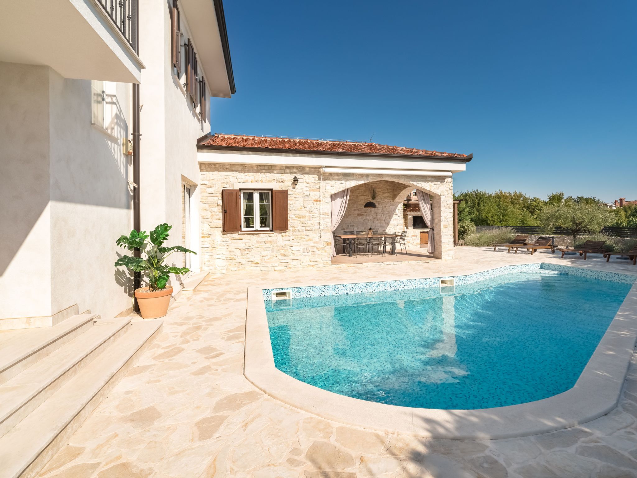 Romantische Villa "Kala" mit Schwimmbad-Image-tags.info