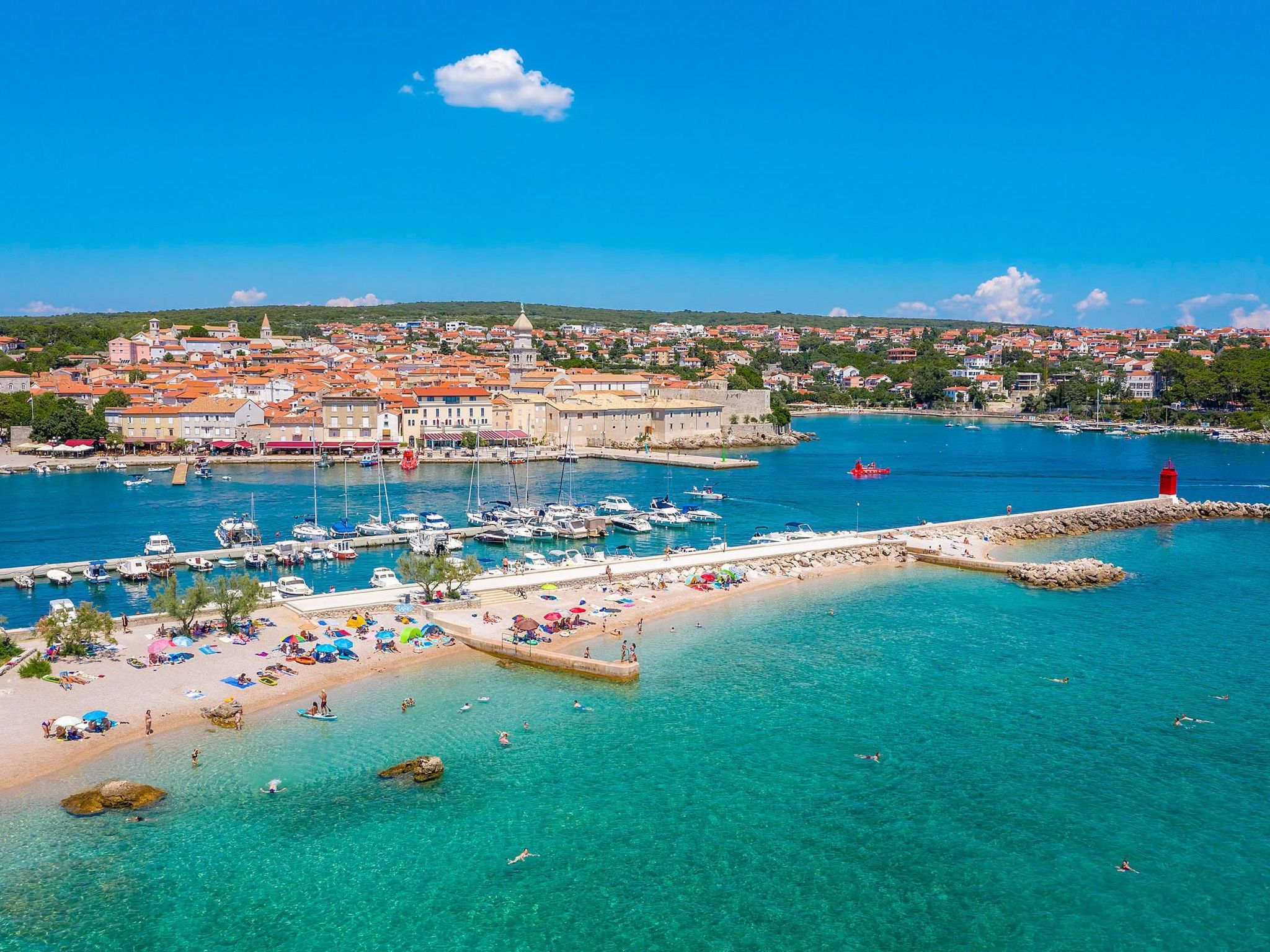 Luxusvilla mit beheiztem Pool in Strandnähe-Image-tags.info