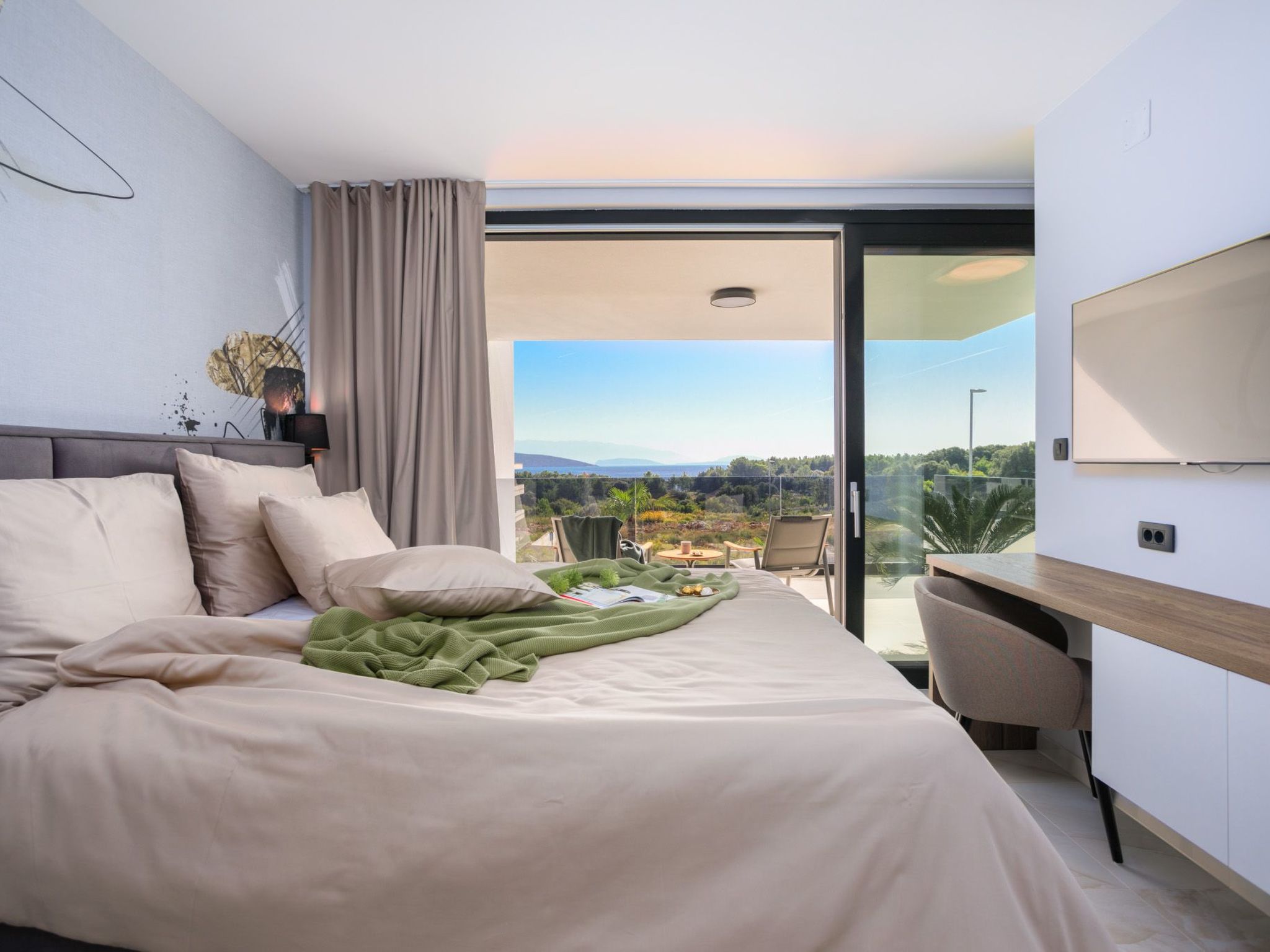 Luxusvilla mit beheiztem Pool in Strandnähe-Image-tags.info