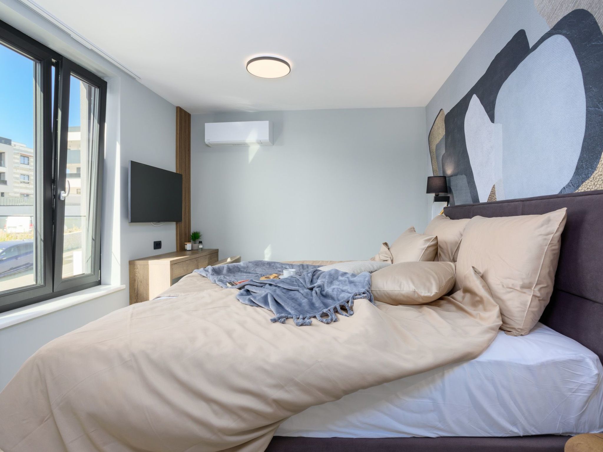 Luxusvilla mit beheiztem Pool in Strandnähe-Image-tags.info