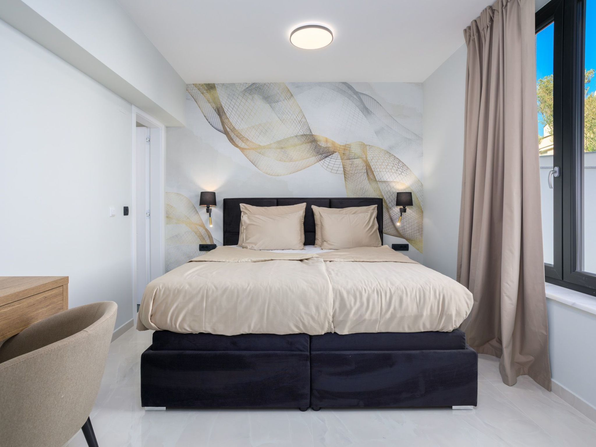 Luxusvilla mit beheiztem Pool in Strandnähe-Image-tags.info