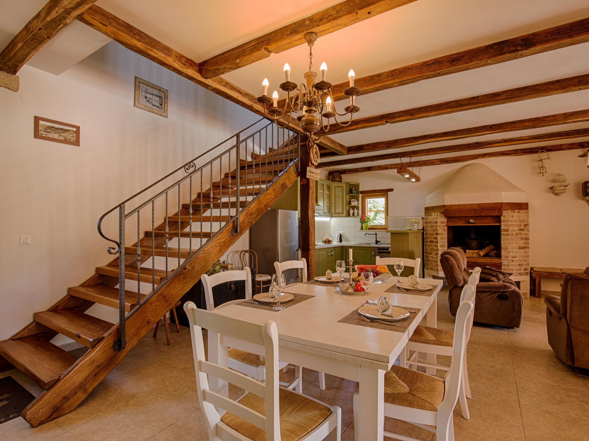 In Kras mit privatem Parkplatz-Image-tags.info