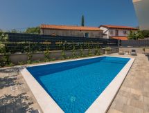 Luxe villa met privé zoutwaterzwembad nabij strand op Krk - thumbnail 5