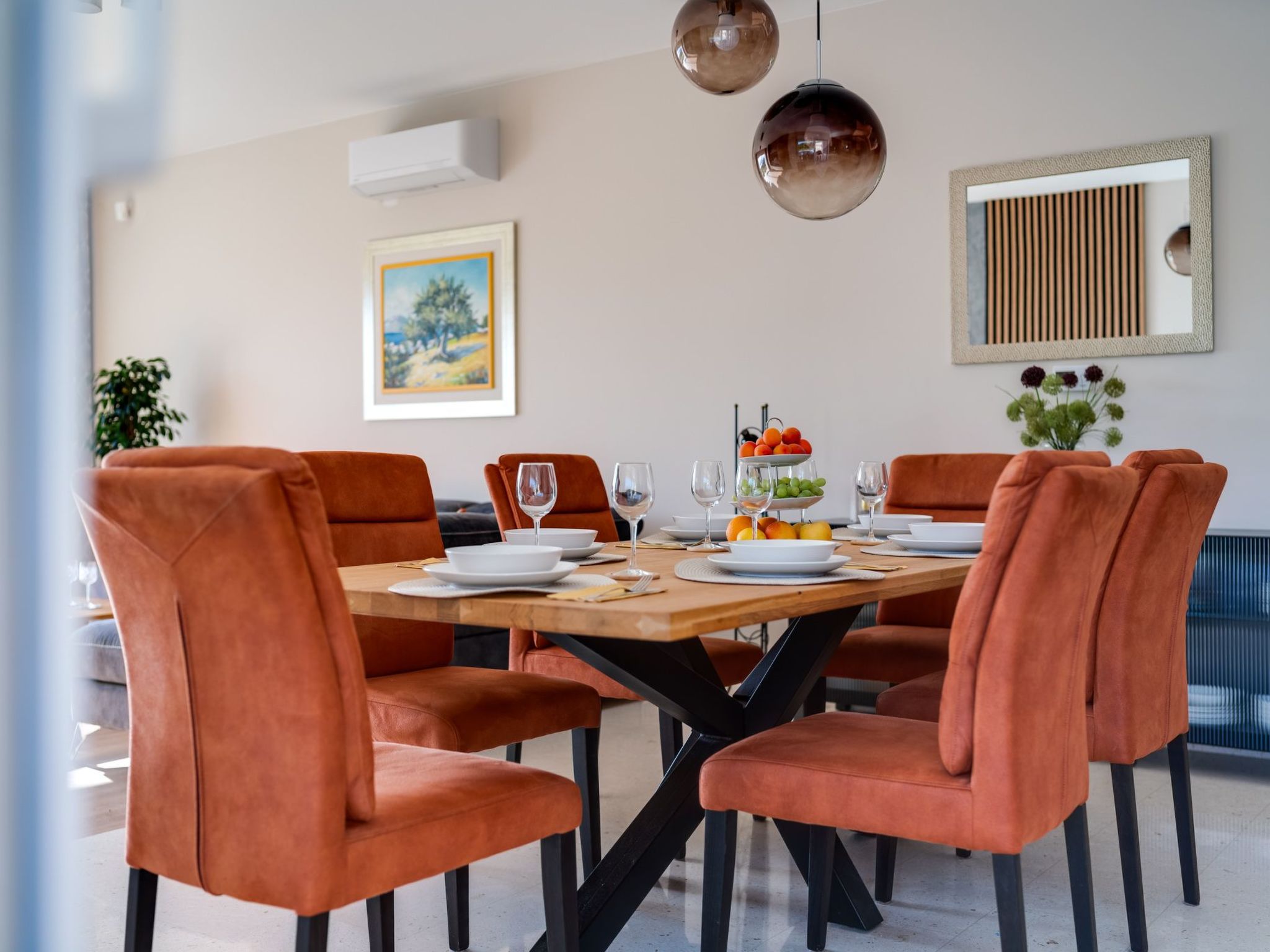 Schone Villa mit Pool, Meerblick, Strand-Image-tags.info