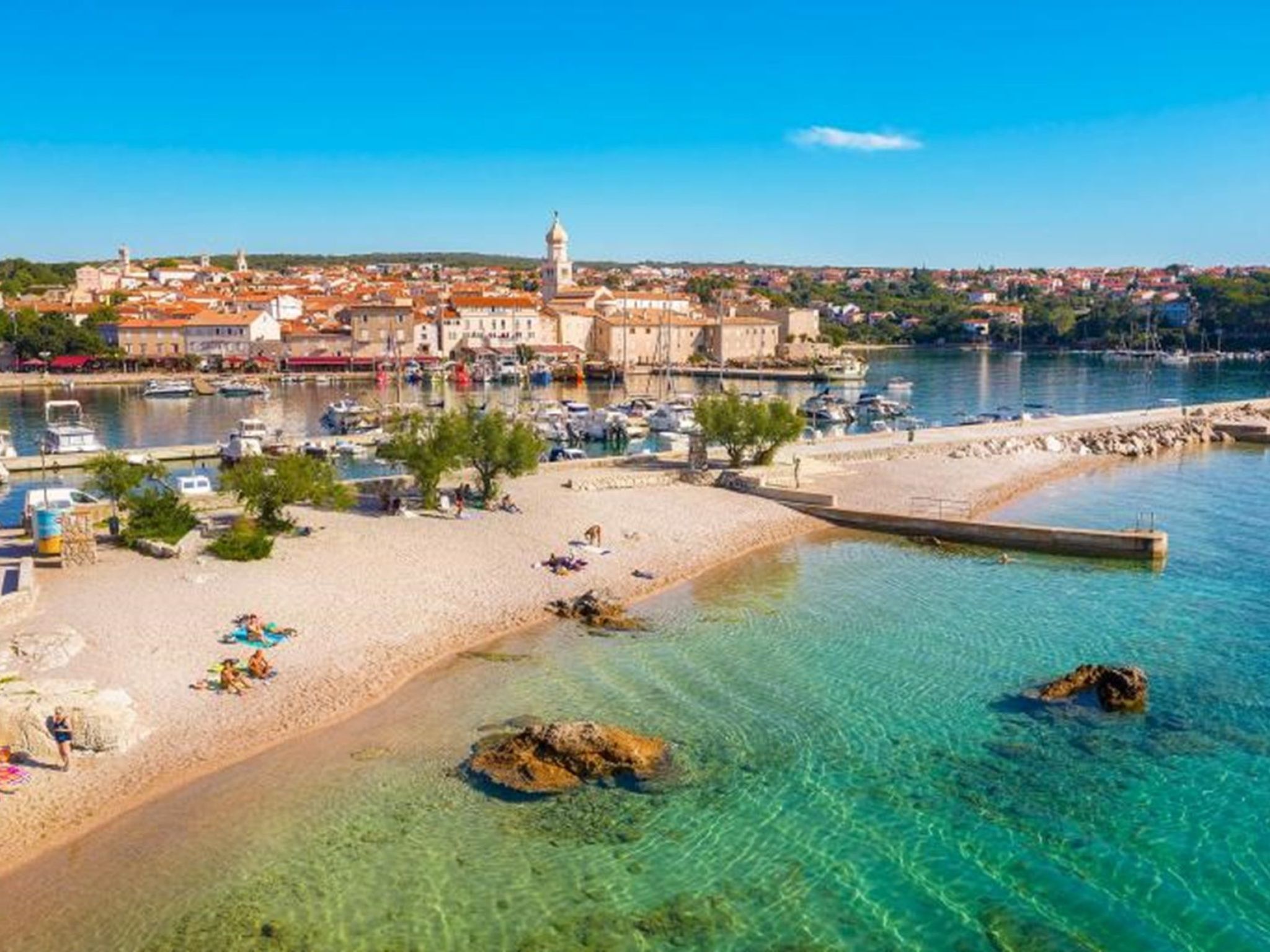 Neue moderne Villa mit Pool in der Nähe von dem Strand und mit grandiosem Meerb-Image-tags.info