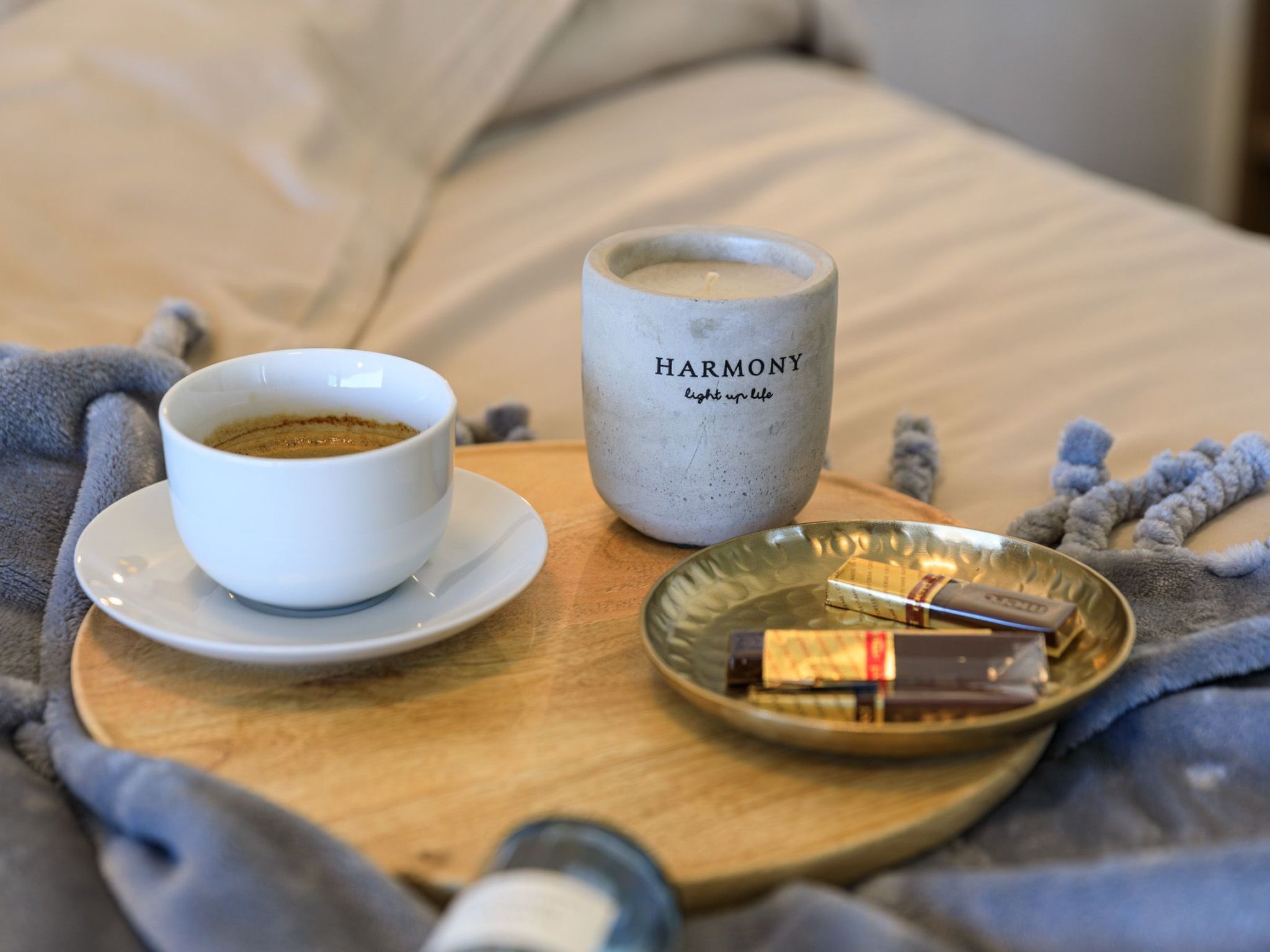 Neue moderne Villa mit Pool in der Nähe von dem Strand und mit grandiosem Meerb-Image-tags.info