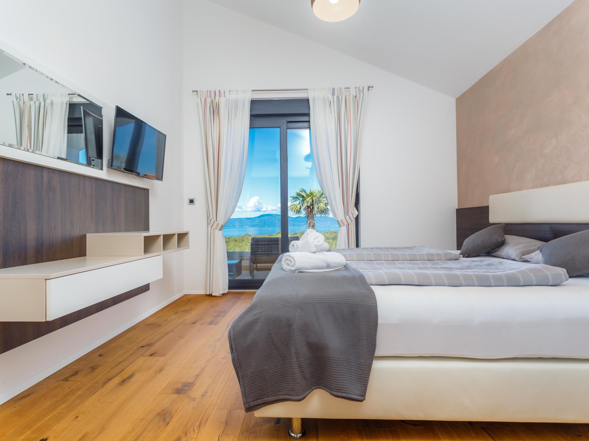 Villa "Maria" mit Garten, Grill und Terrasse-Image-tags.info