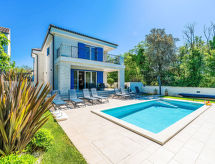 Villa Valle:staande villa met privé-verwarmd zwembad nabij zee - thumbnail 2