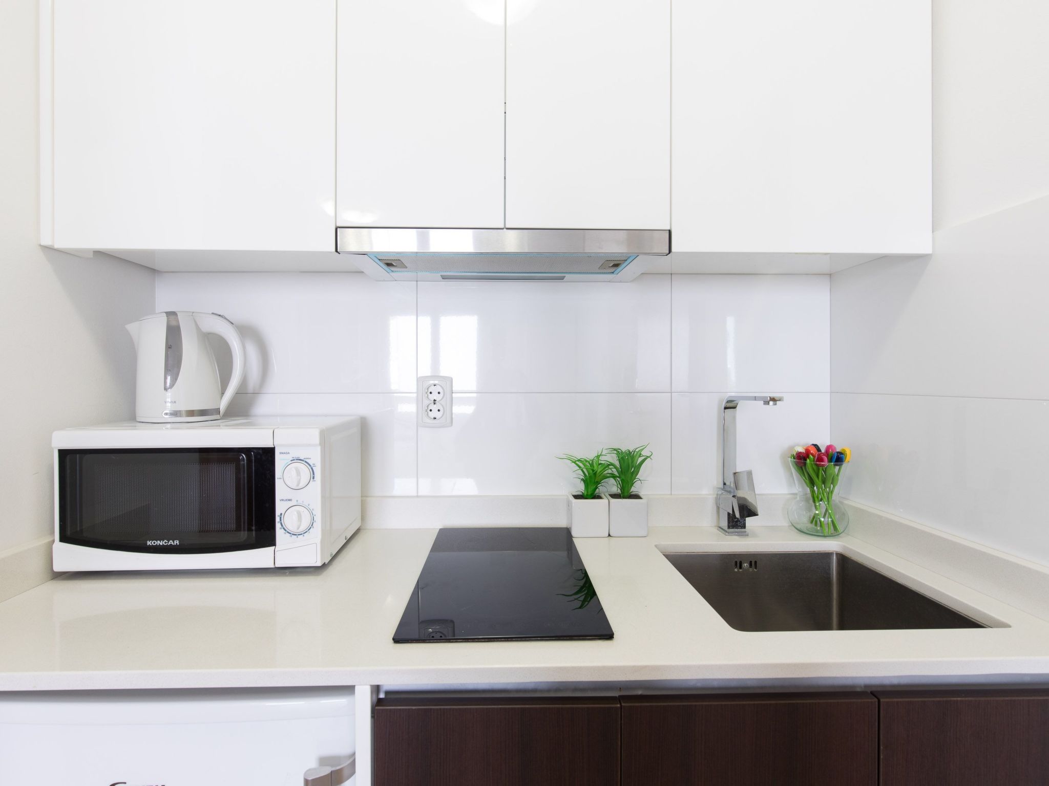 Studio Nino 1-Image-tags.info