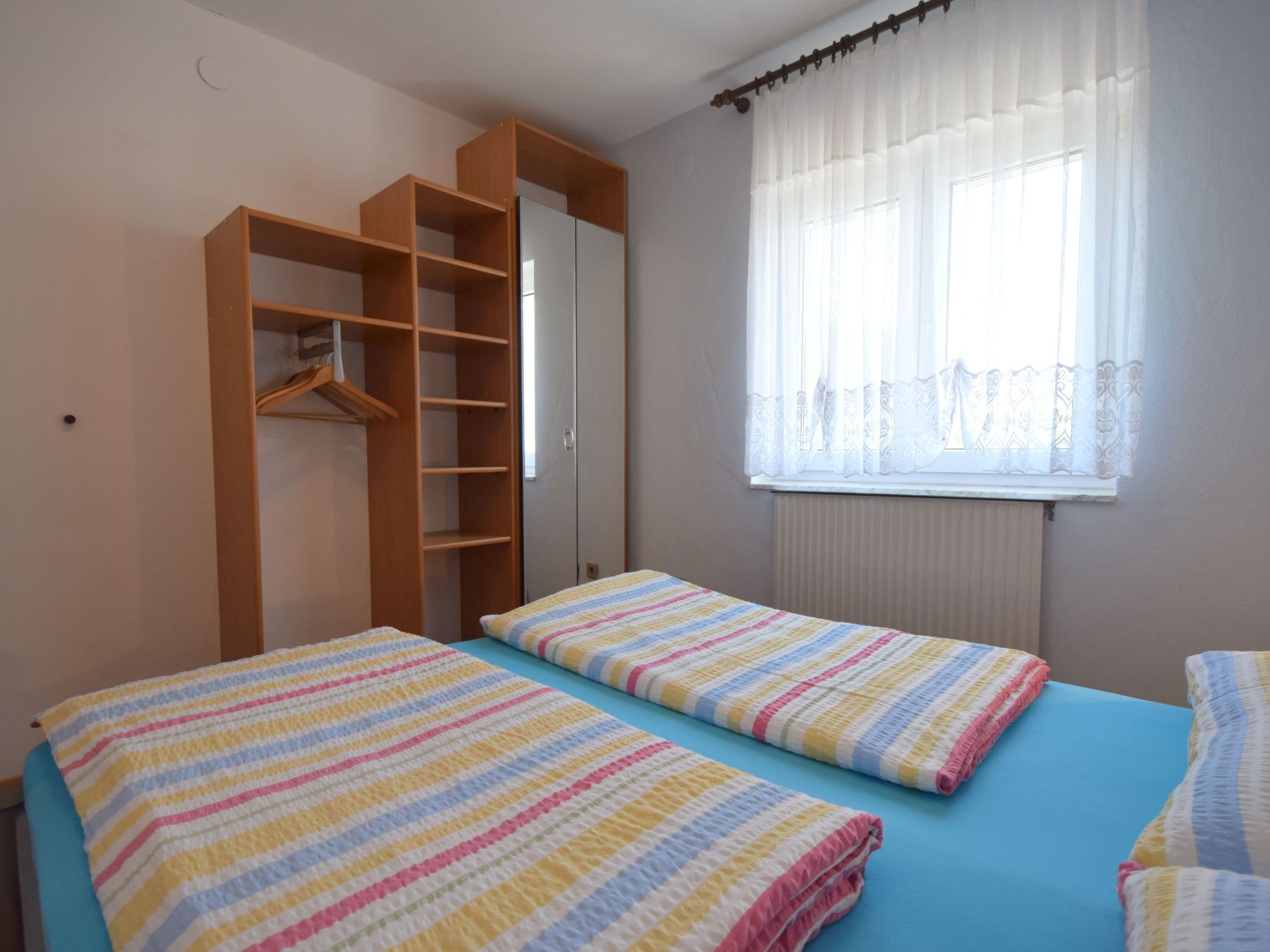 Frane 2-Image-tags.info