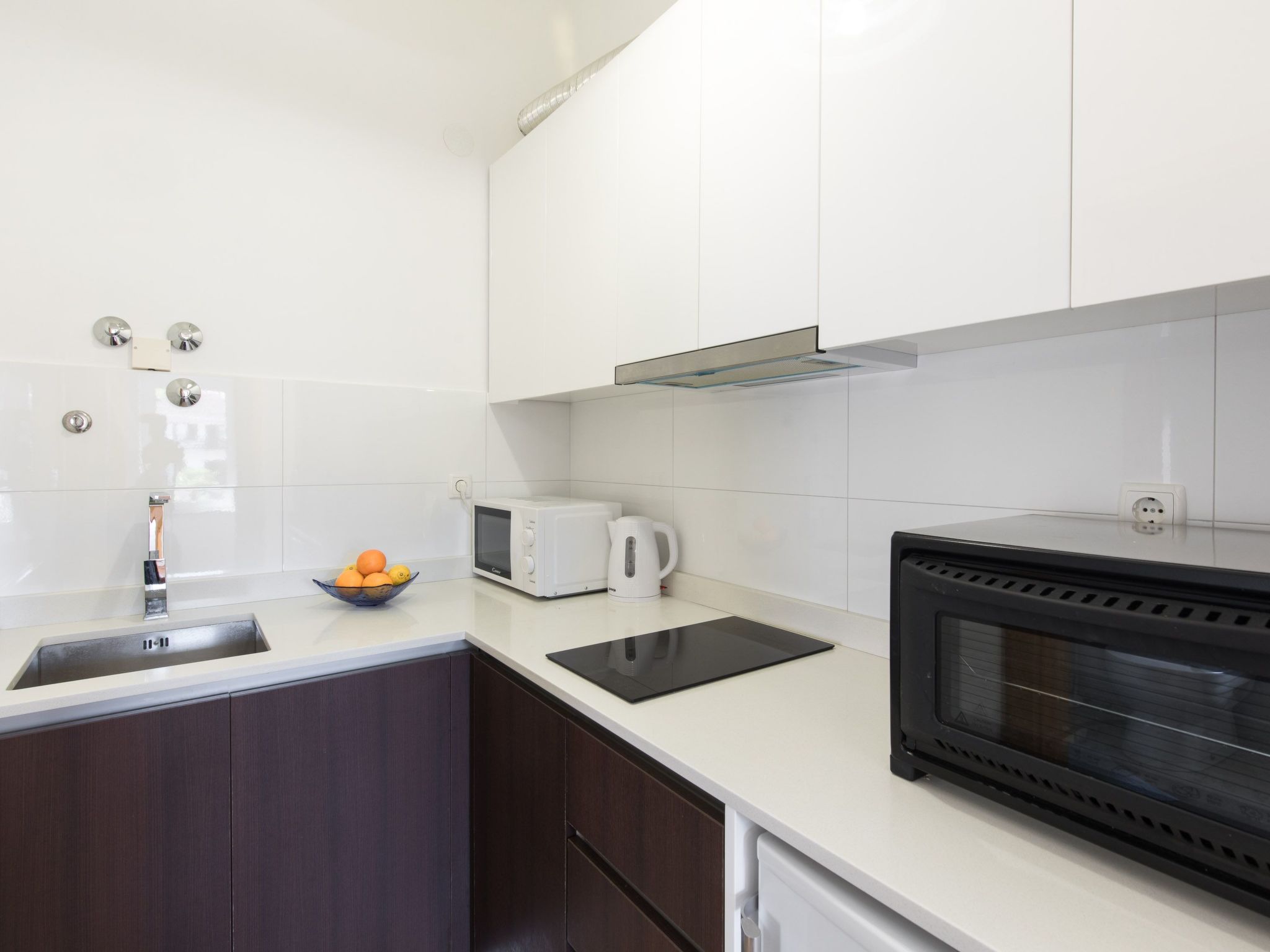 Nino 4-Image-tags.info