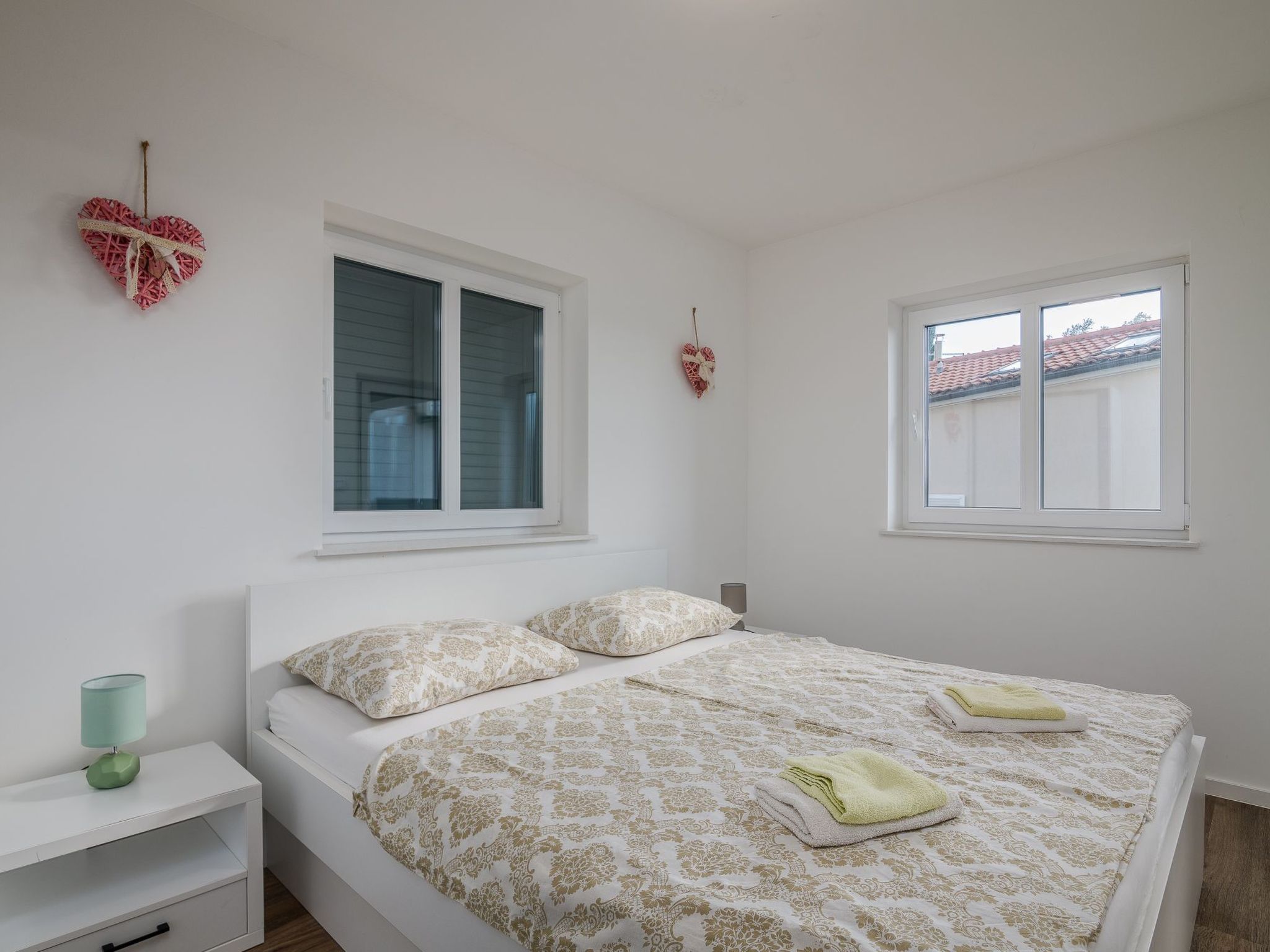 Martina 4-Image-tags.info