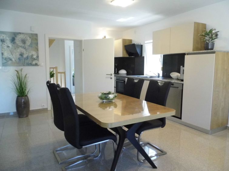 Neue Und Moderne, Voll Ausgestattete Wohnung - Krk