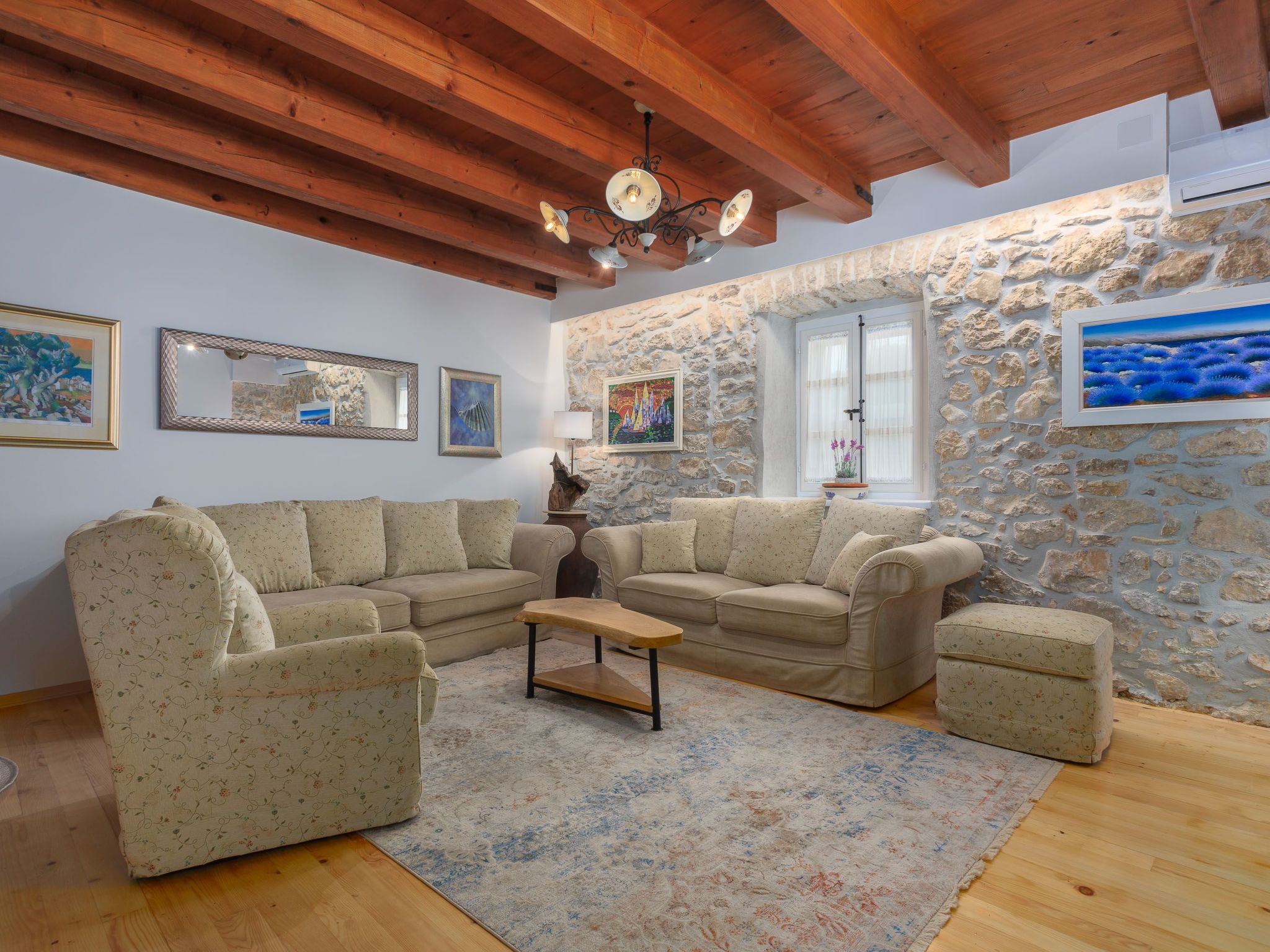 "VillaTonka auf der Insel Krk, Malinska"-Binnen