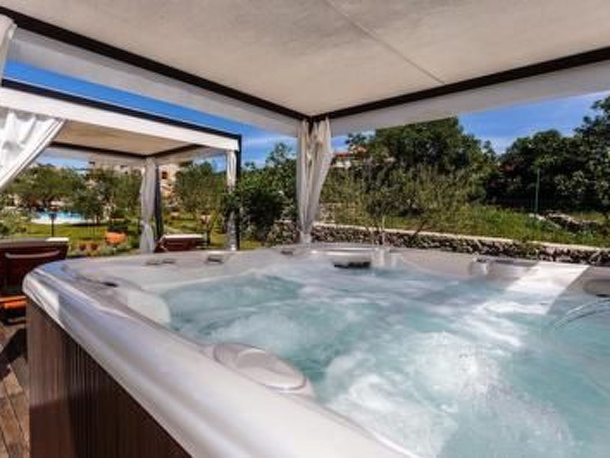 "VillaTonka auf der Insel Krk, Malinska"-Binnen