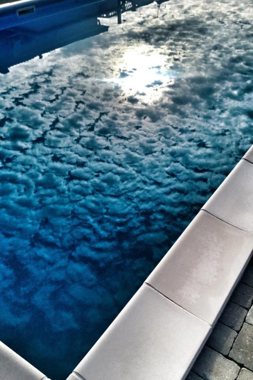 Mit Blick auf das Wasser-Image-tags.info