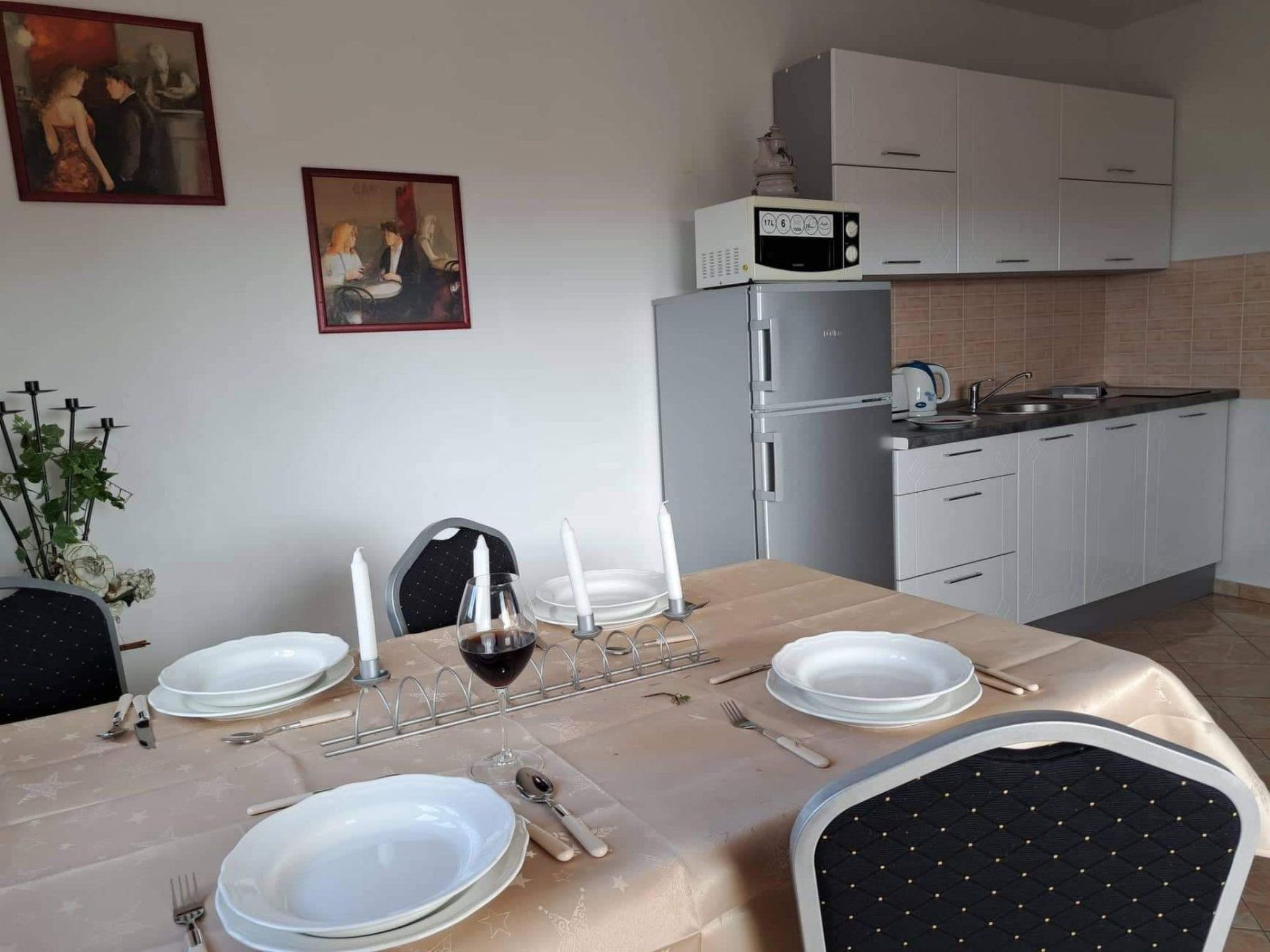 Kitchen / Dining Room