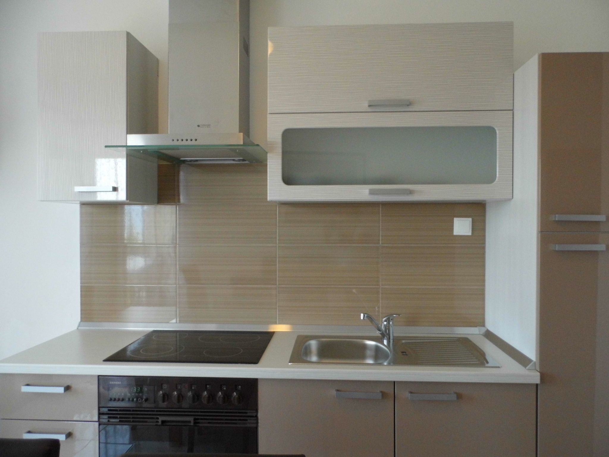 Schöne moderne und voll ausgestattete Wohnung. - Image 2