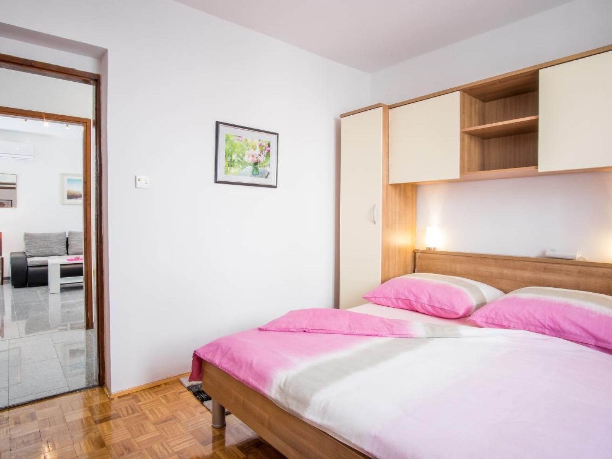 Apartment Nova Mira-Image-tags.info