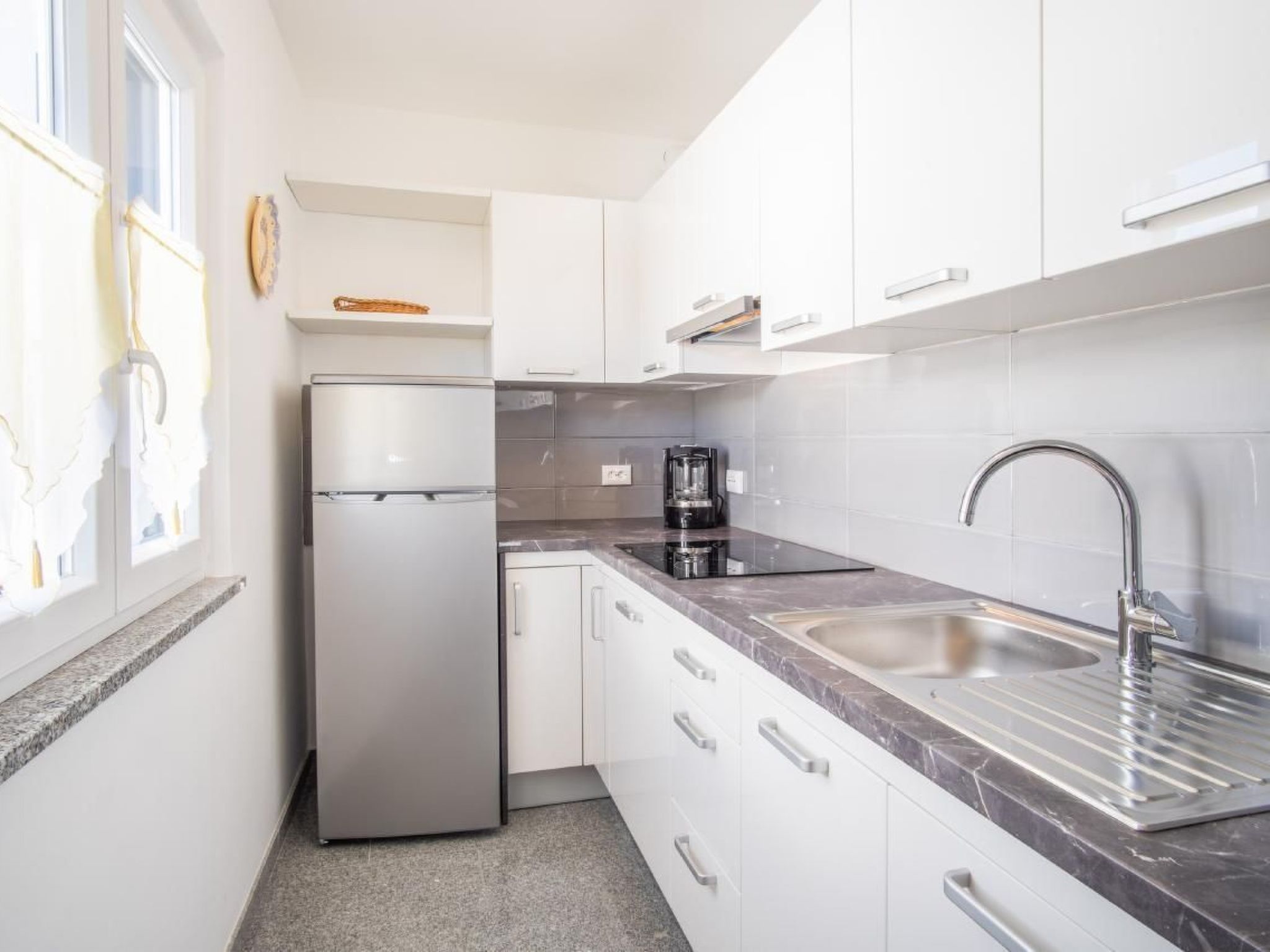 Apartment Nova Mira-Image-tags.info