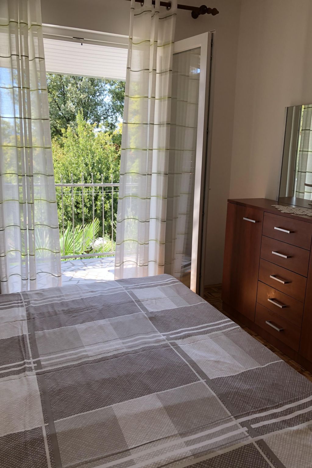 Apartment Nova Mira-Image-tags.info