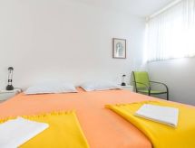 Wohnung "Petar 2" direkt am Strand