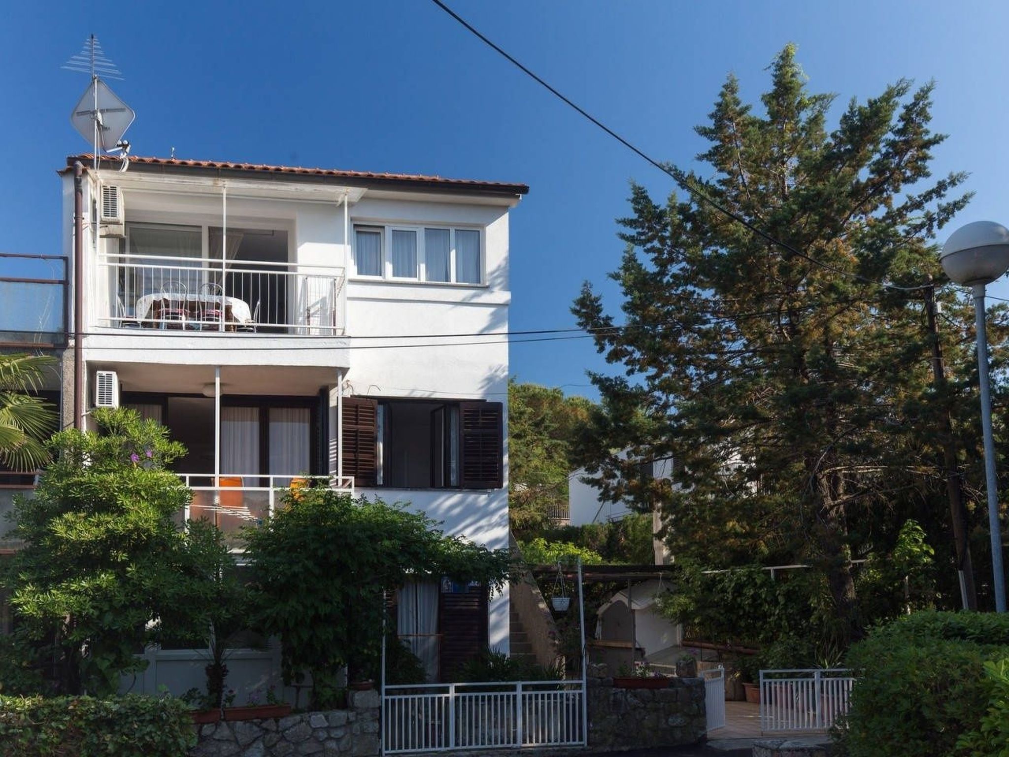 Wohnung "Petar 2" direkt am Strand-Image-tags.info