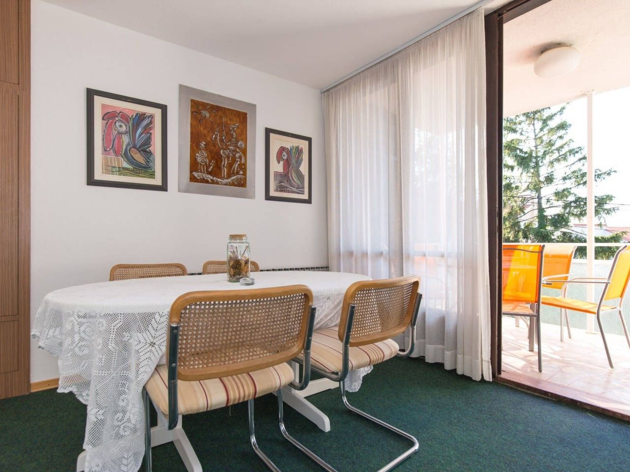 Apartment in der ersten Etage mit drei Schlafzimmern für sechs Personen-Image-tags.info