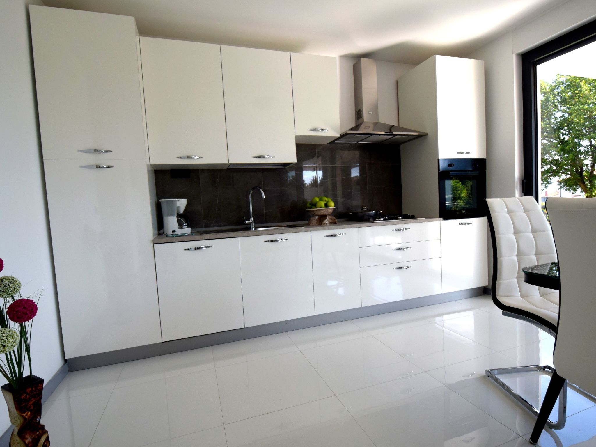 "Helena" direkt am Strand