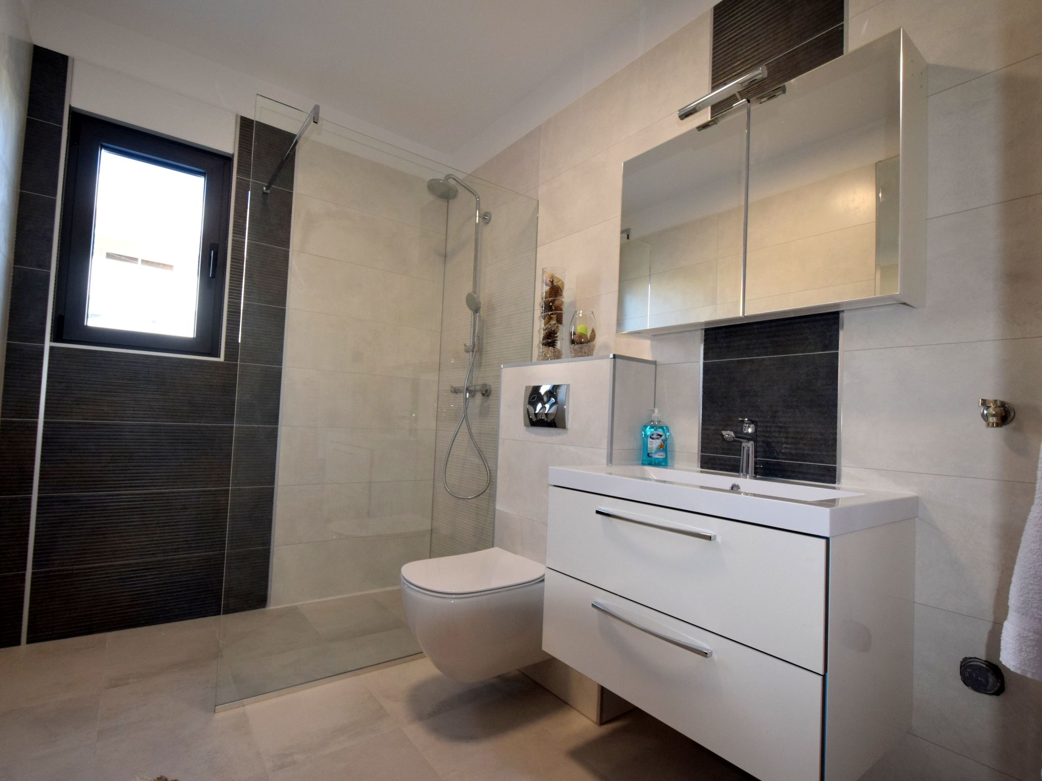 "Helena" direkt am Strand-Image-tags.info