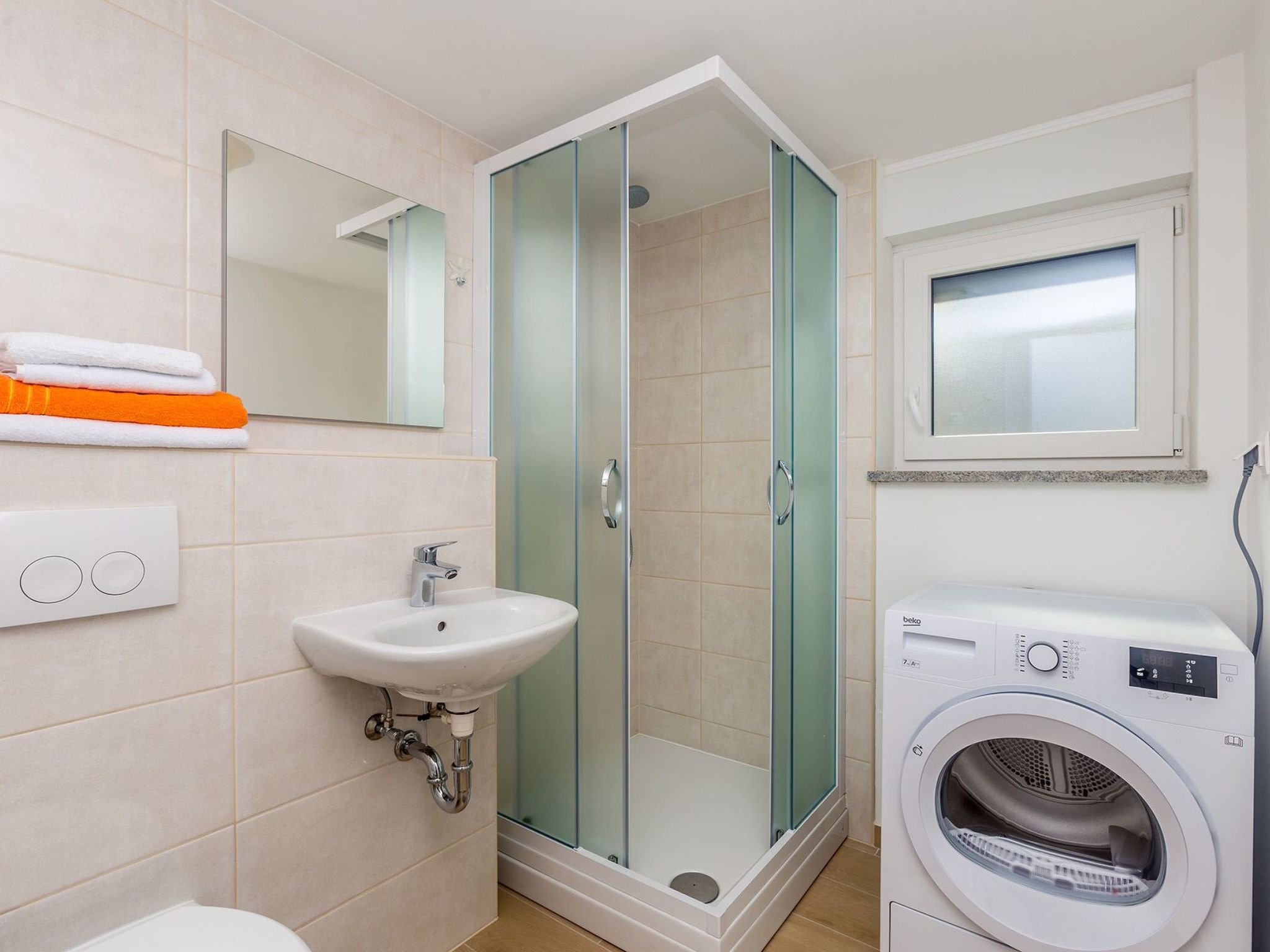 "Olive Nika" mit privatem Pool-Image-tags.info