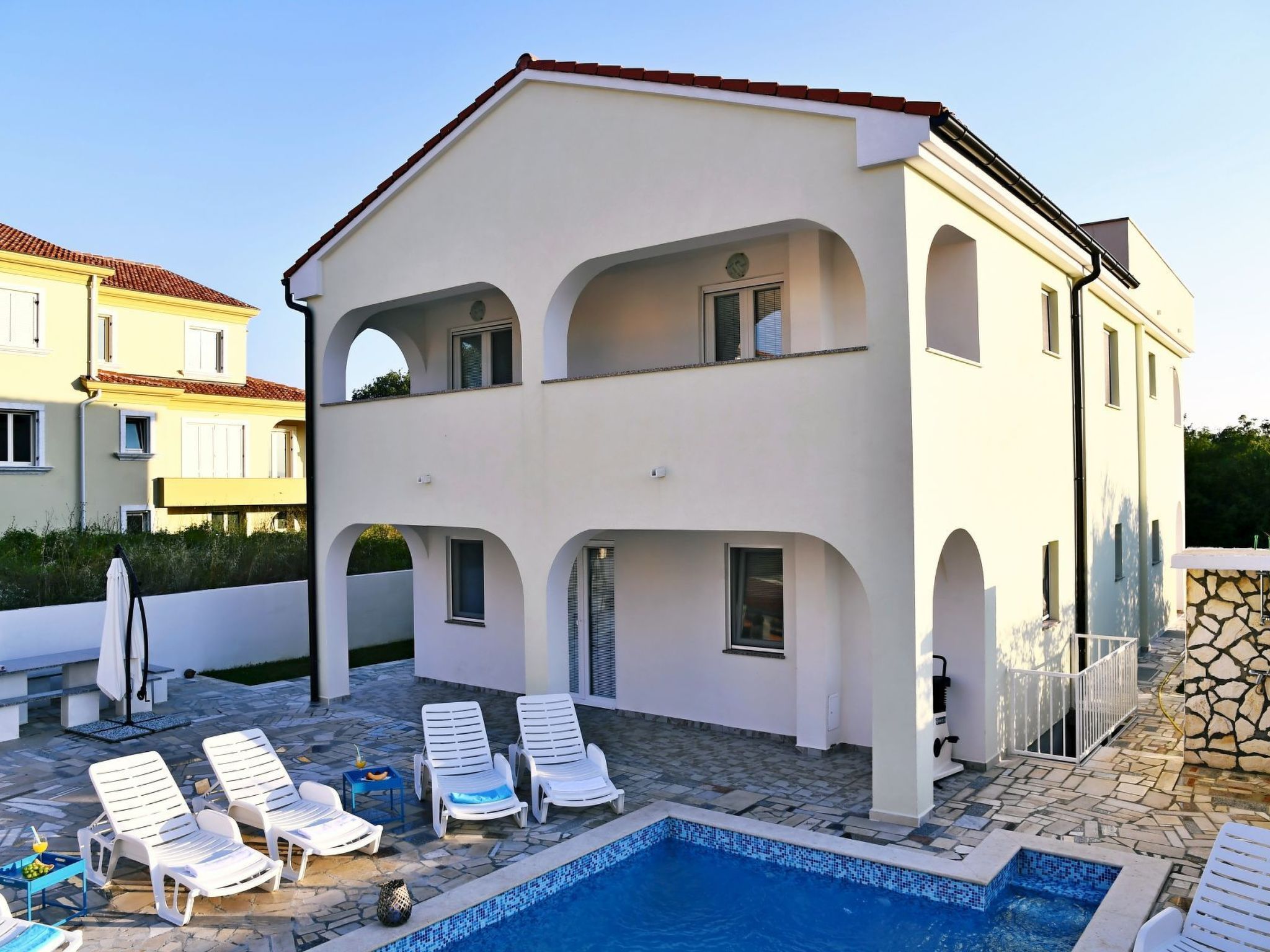 Villa Mata in Bogovići mit Pool und Meerblick