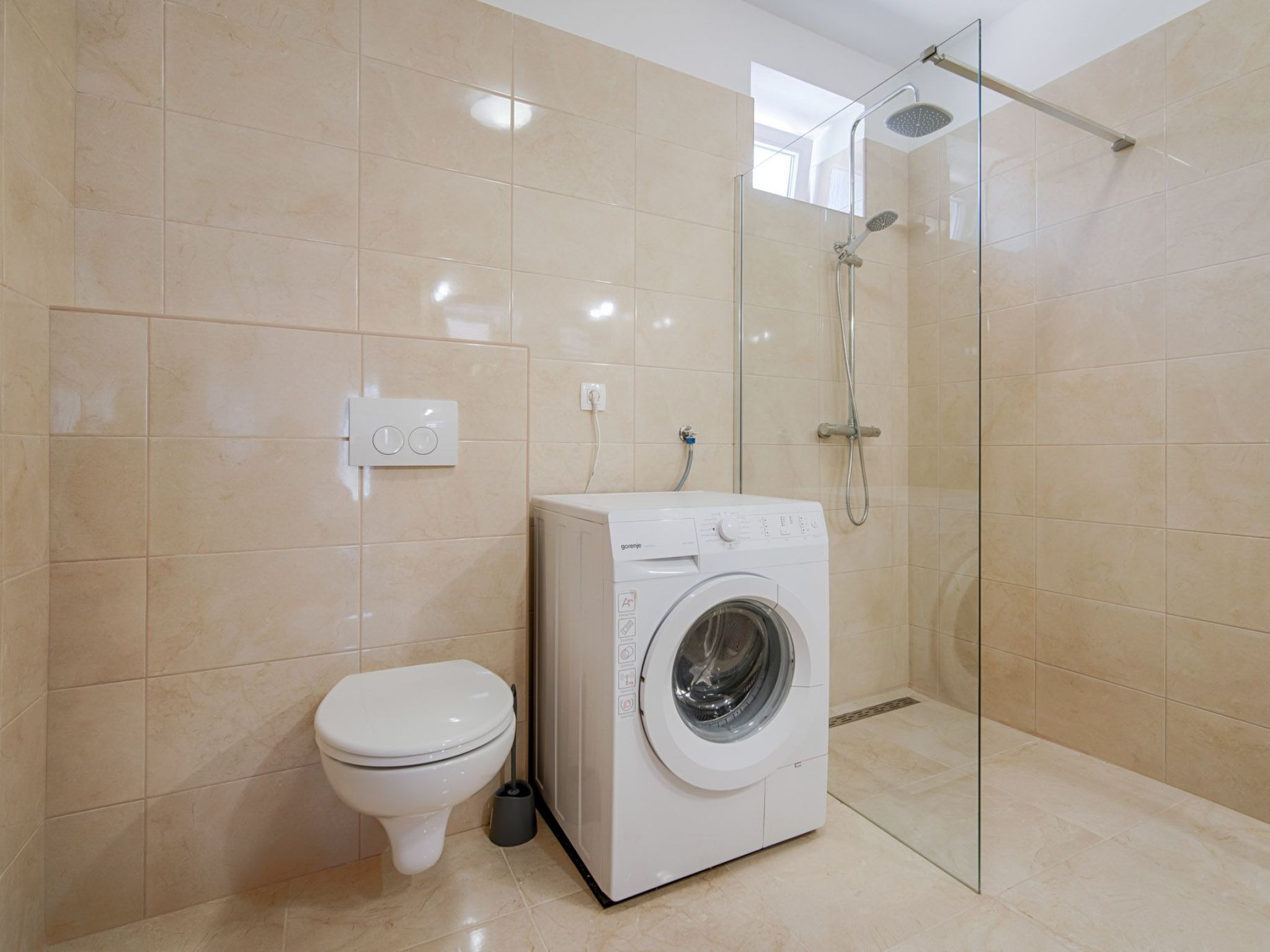 Schönes Haus in Pinezići mit privatem Parkplatz-Image-tags.info