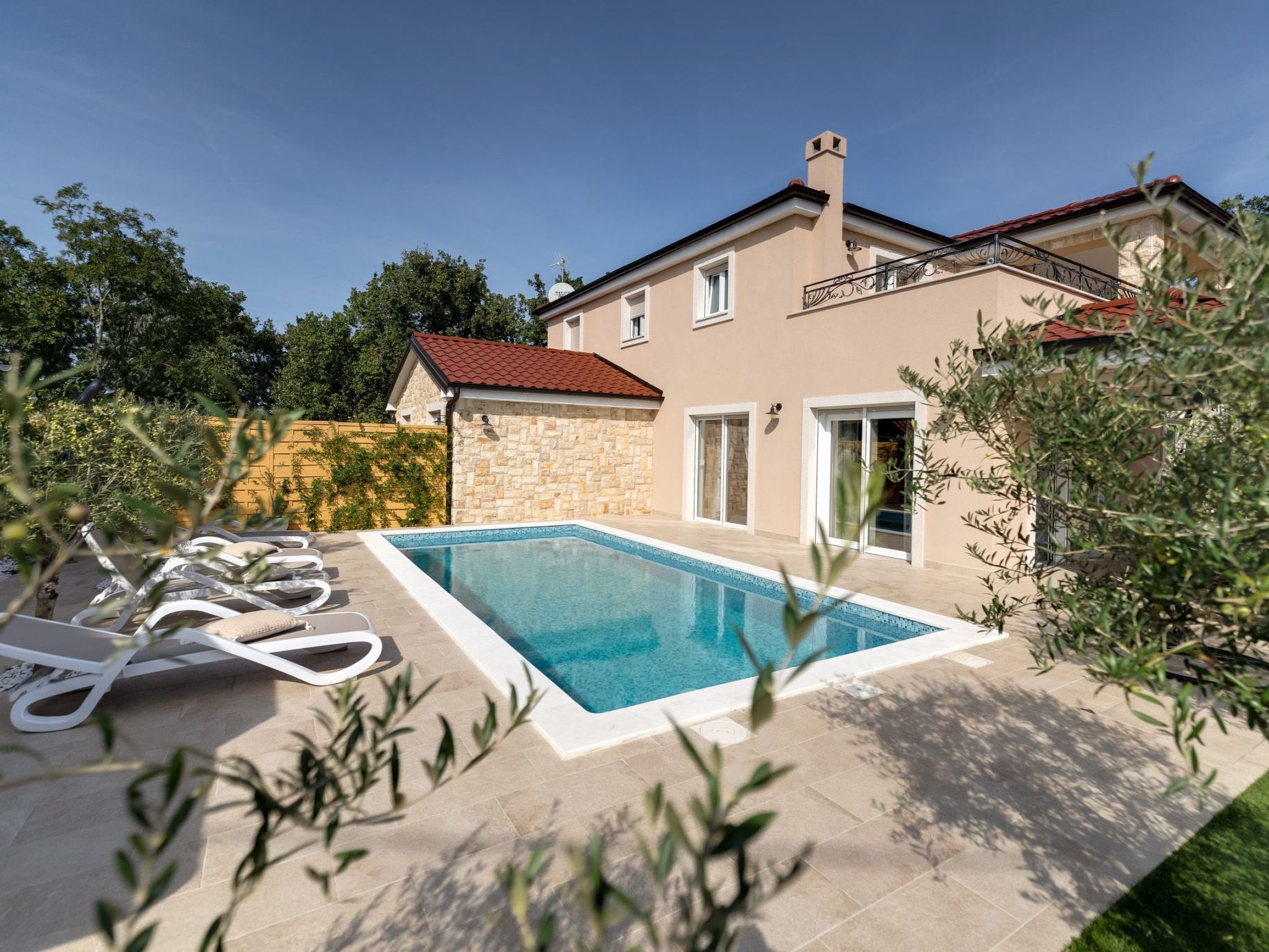 Villa "Lukas und Ana" mit Schwimmbad-Image-tags.info