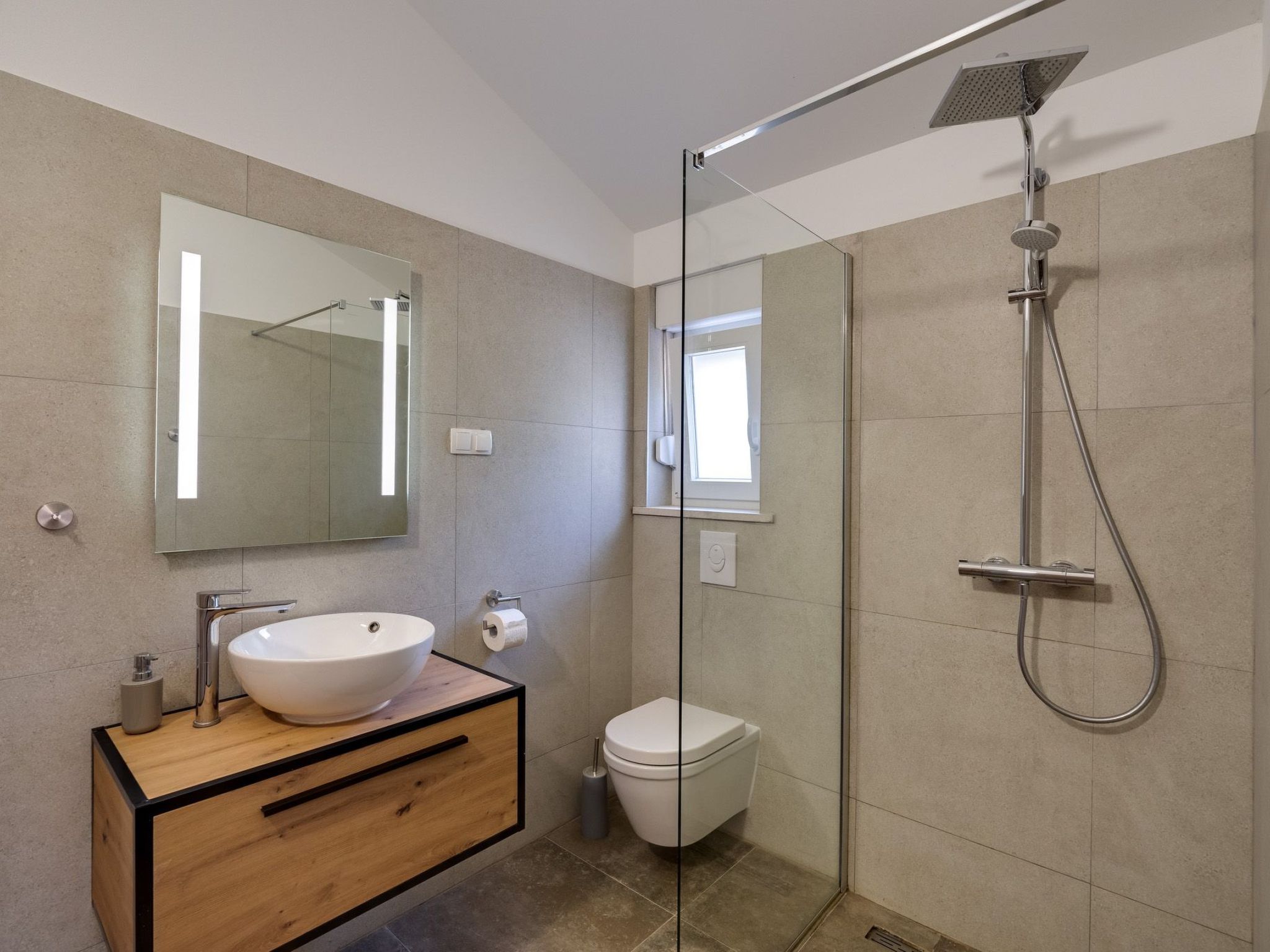 Villa "Lukas und Ana" mit Schwimmbad-Image-tags.info