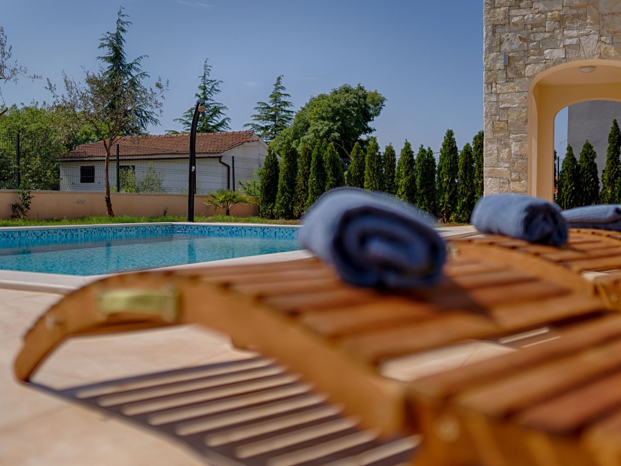 Haus in Pinezići mit privatem Pool-Image-tags.info