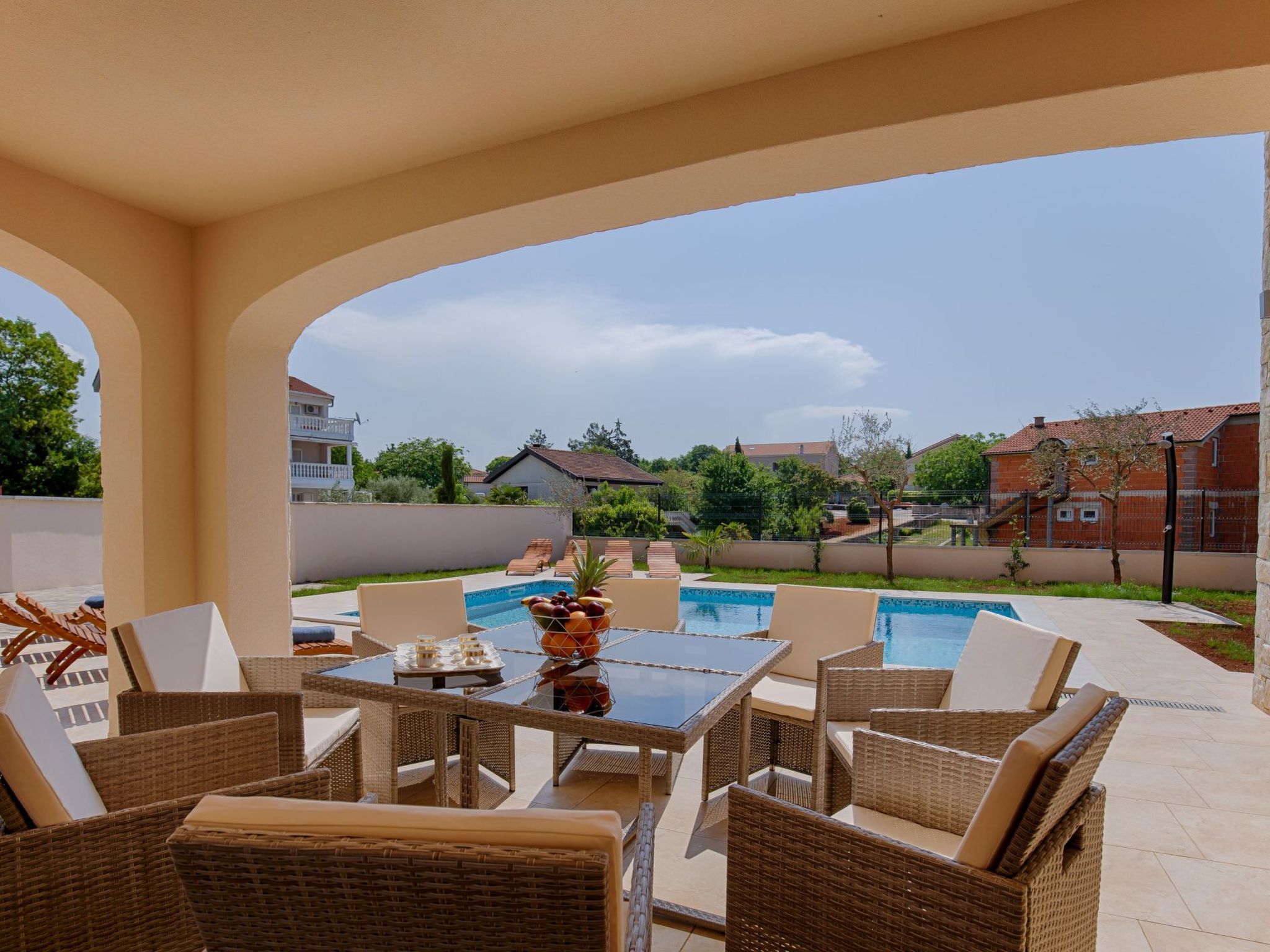 Haus in Pinezići mit privatem Pool-Image-tags.info