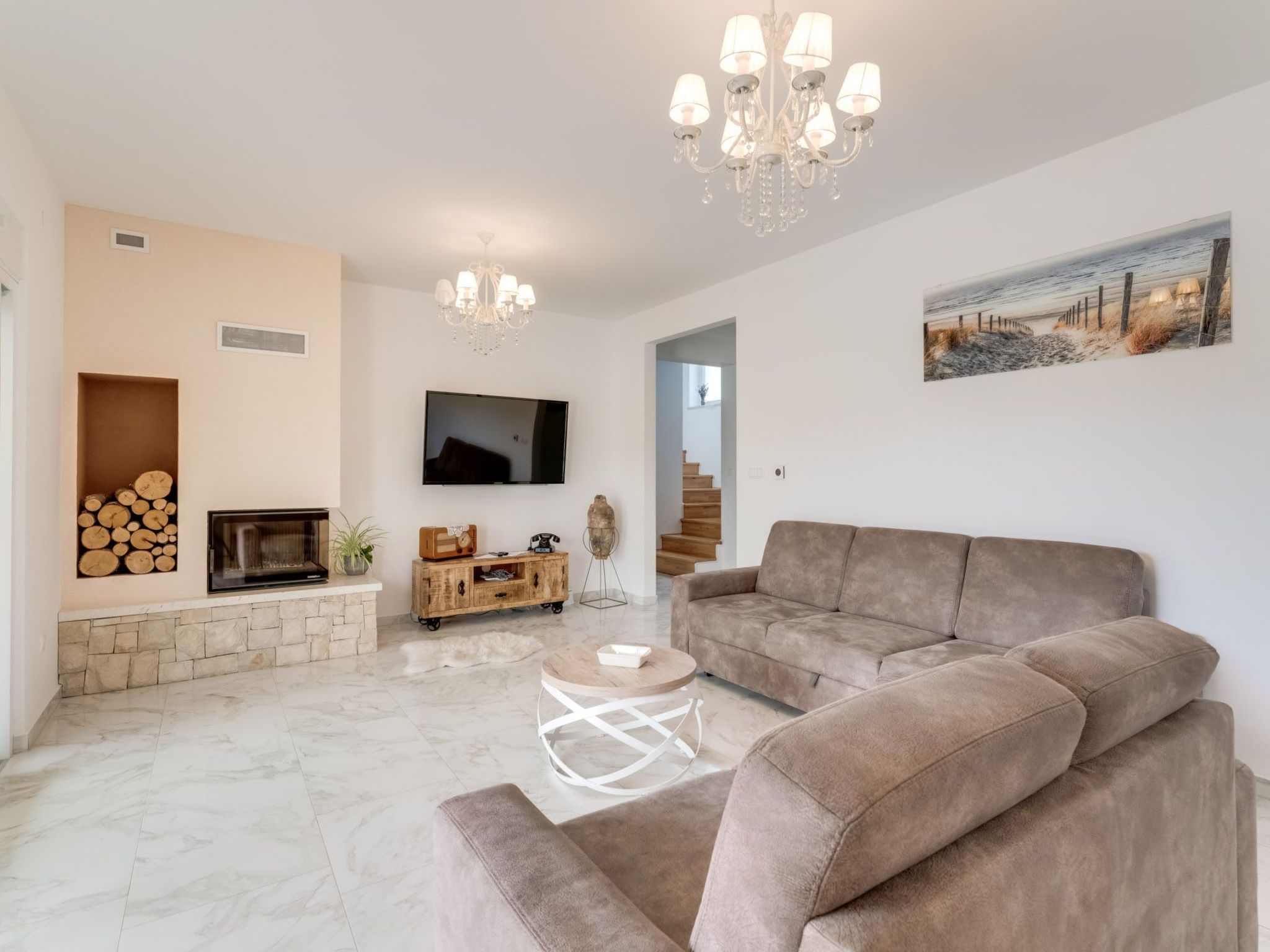 Haus in Pinezići mit privatem Pool-Image-tags.info