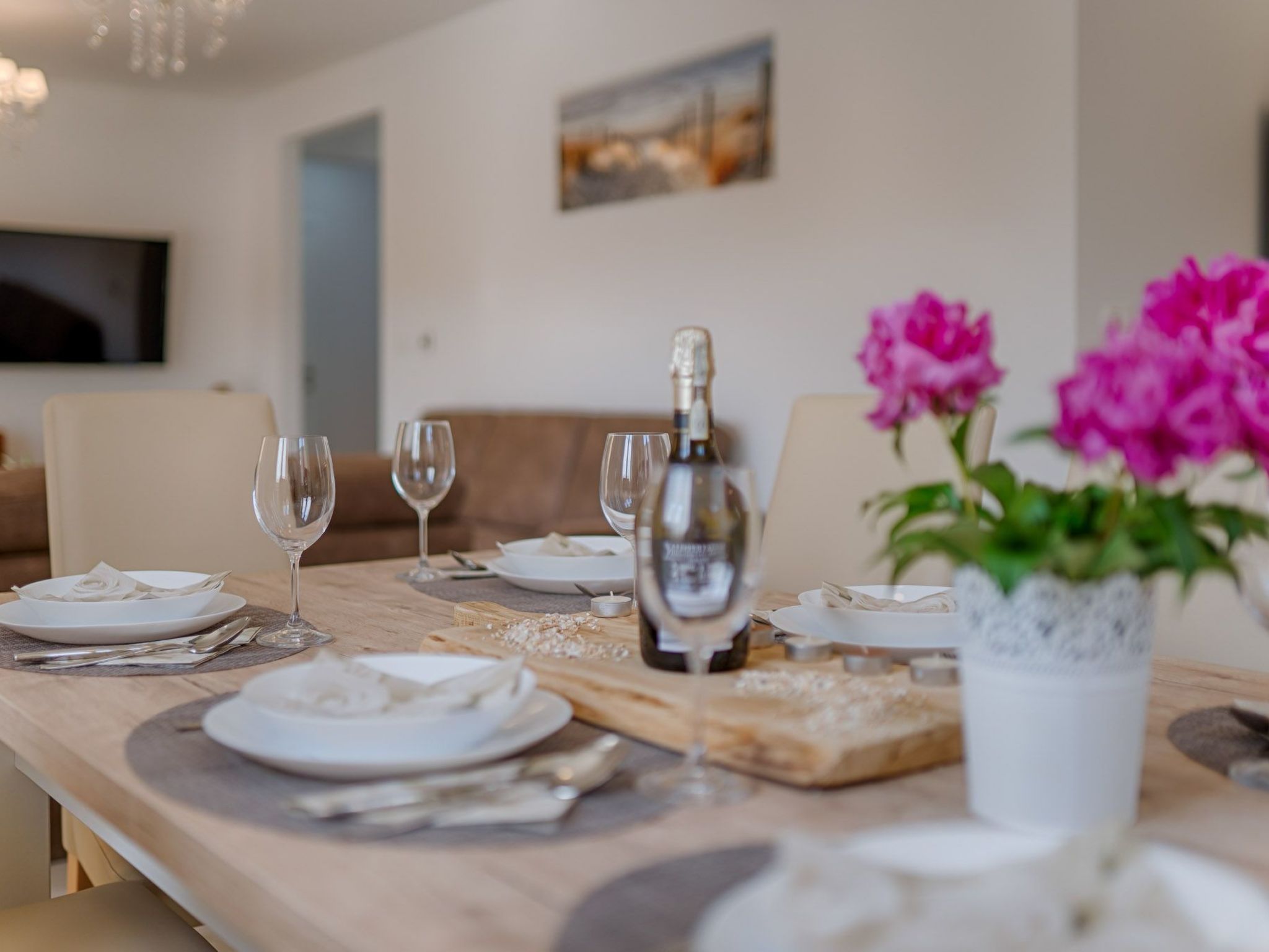 Haus in Pinezići mit privatem Pool-Image-tags.info