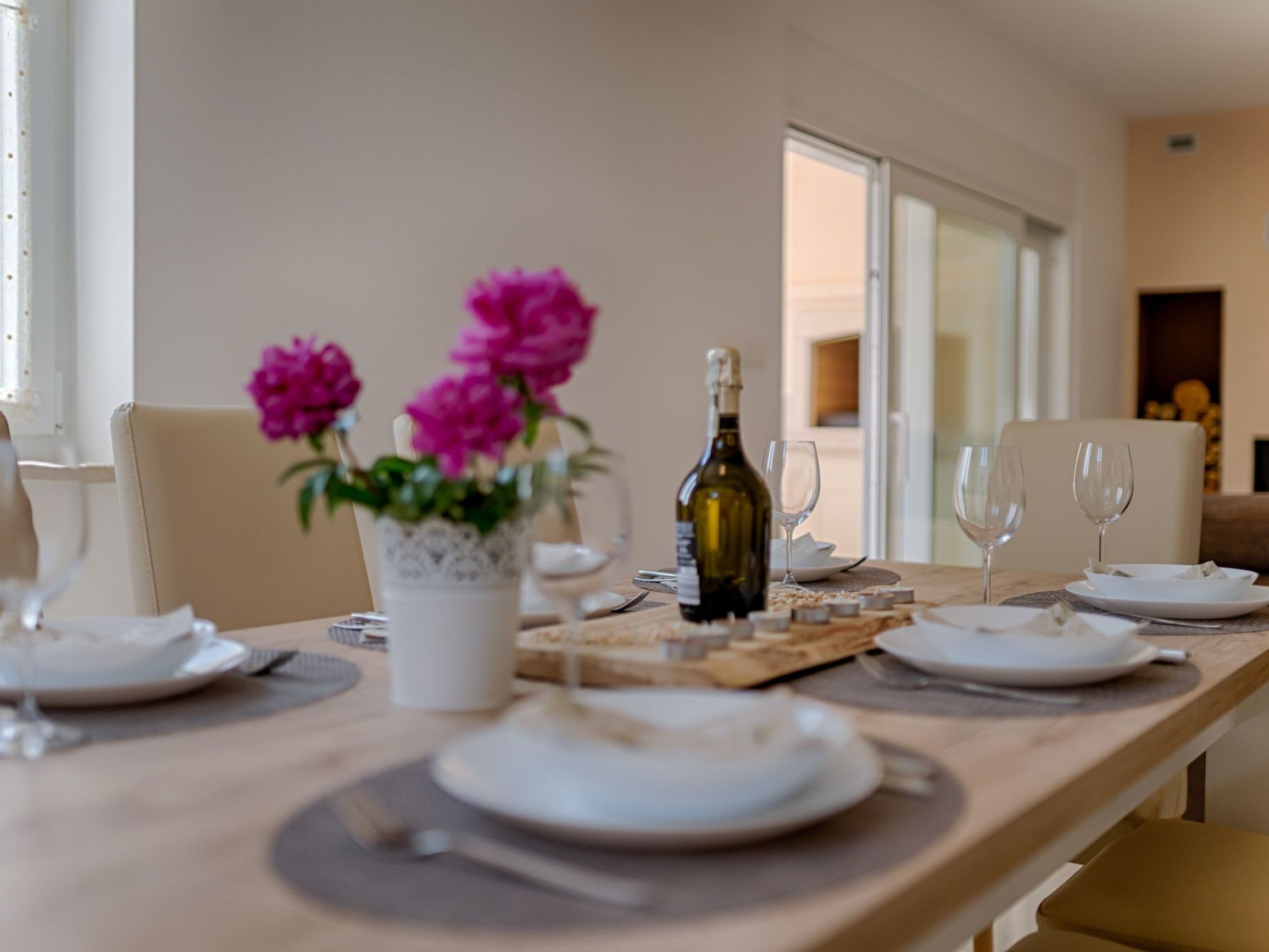 Haus in Pinezići mit privatem Pool-Image-tags.info